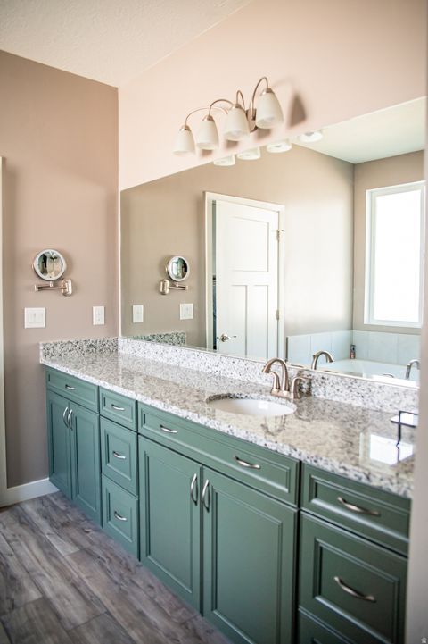 Tiny photo for 2353 W THOMAS CT, Syracuse, UT 84075 (MLS # 2146740)