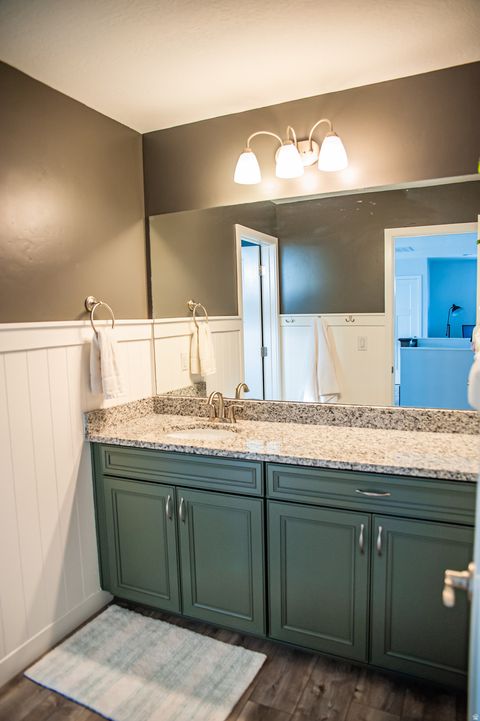 Tiny photo for 2353 W THOMAS CT, Syracuse, UT 84075 (MLS # 2146740)