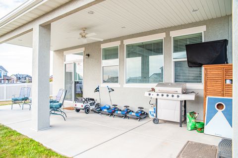 Tiny photo for 2353 W THOMAS CT, Syracuse, UT 84075 (MLS # 2146740)