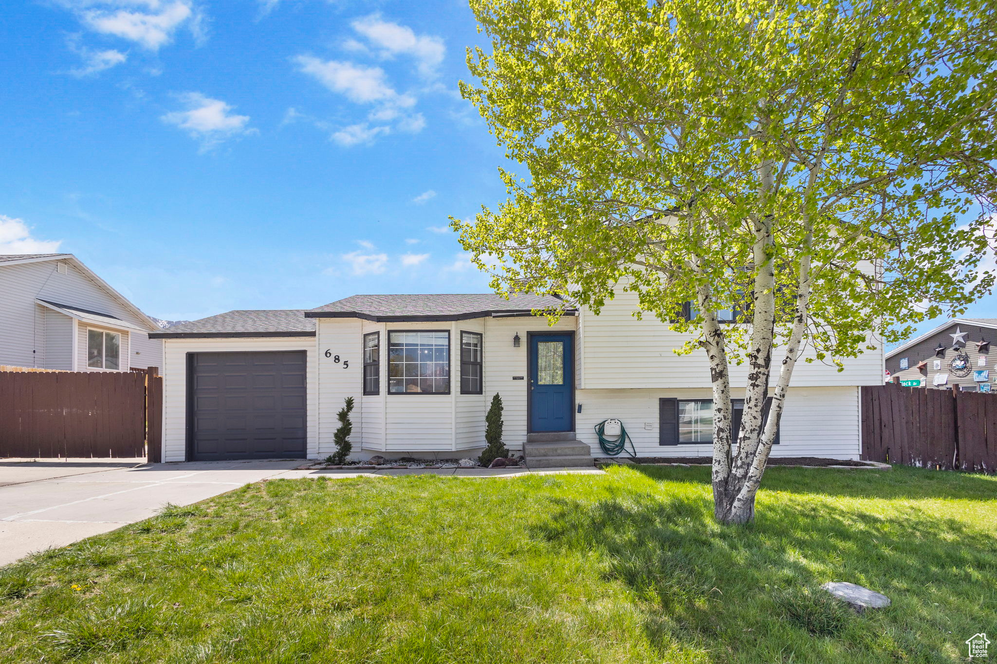 685 3 Oclock Drive, Tooele, Utah image 1