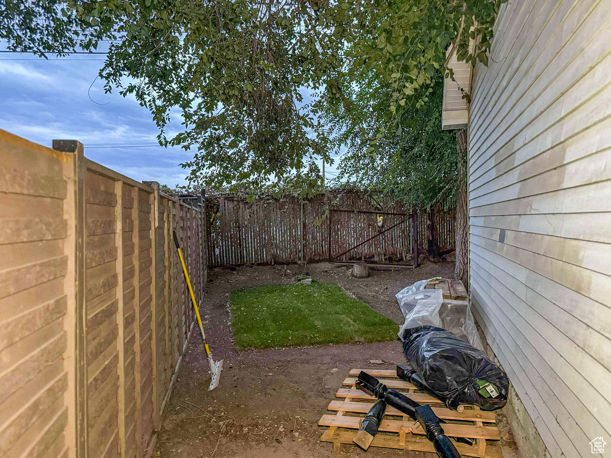 LINCOLN ADD - Residential