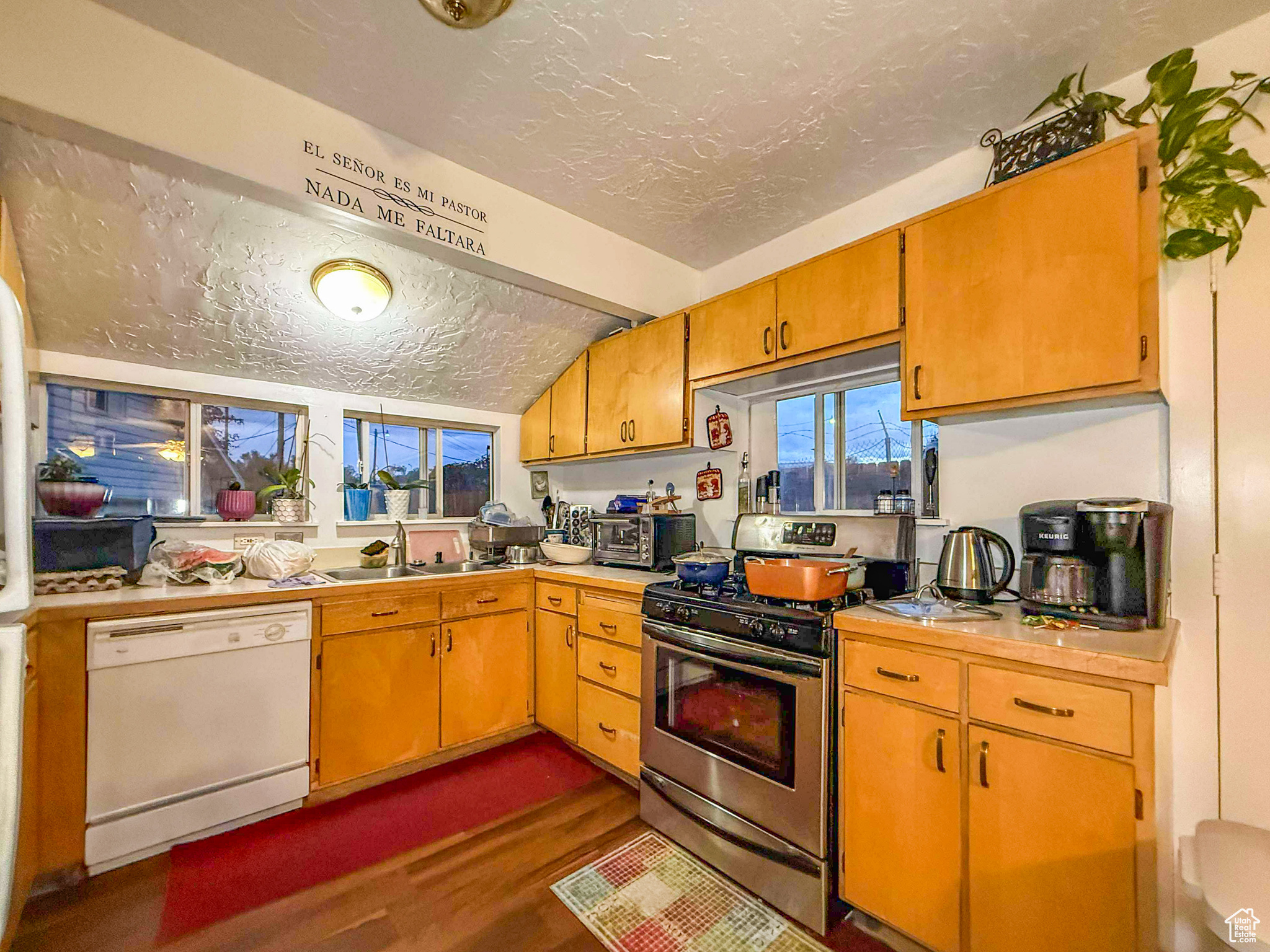 LINCOLN ADD - Residential