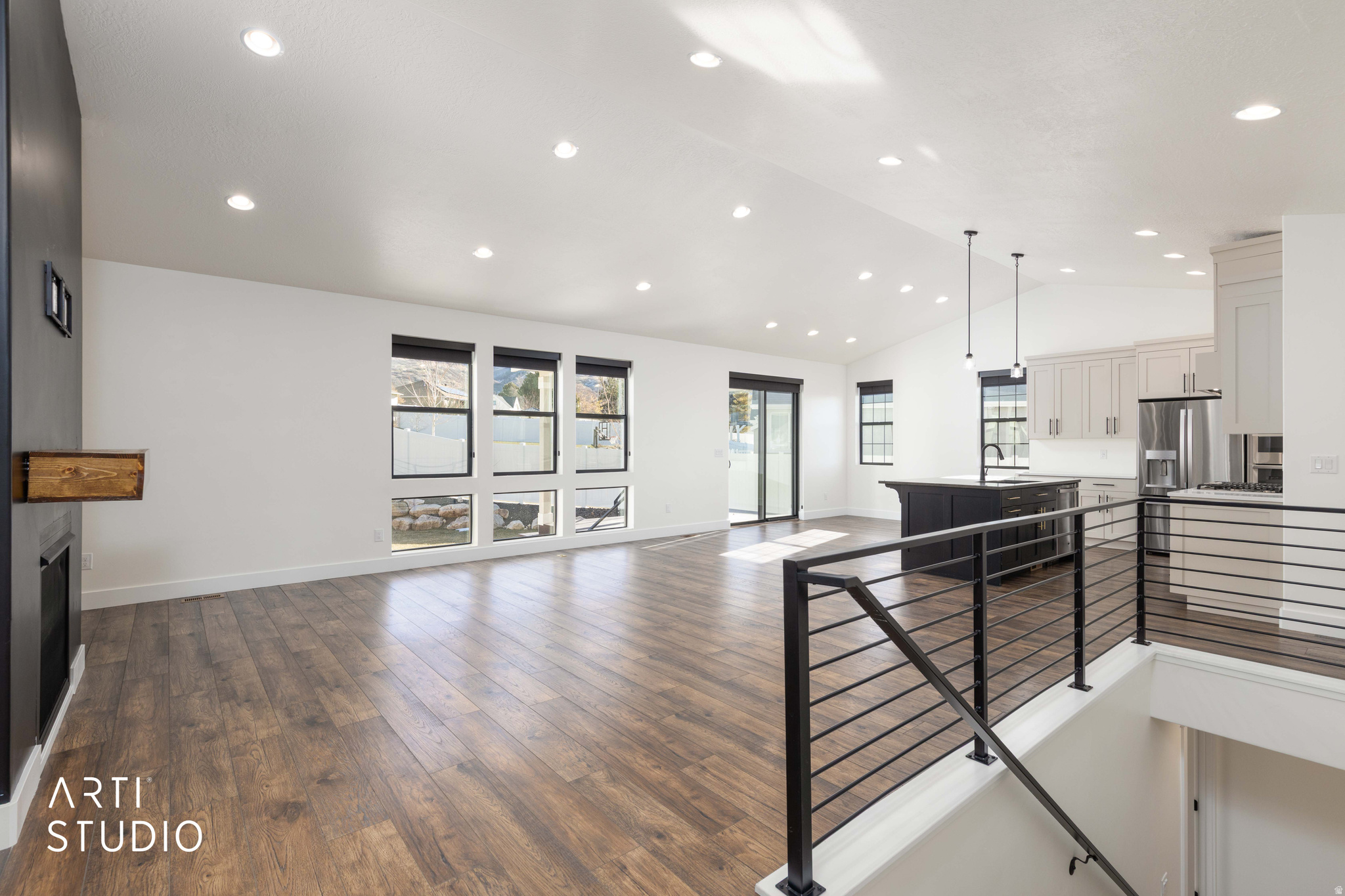 OAKMONT ESTATES - Residential