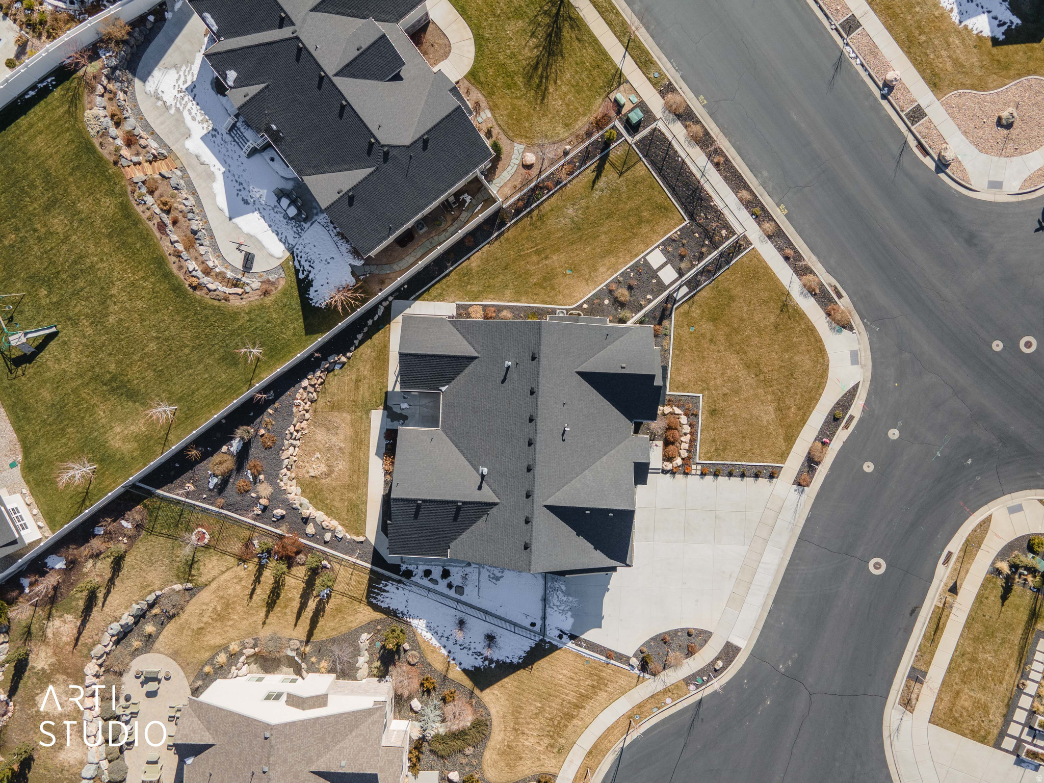 OAKMONT ESTATES - Residential