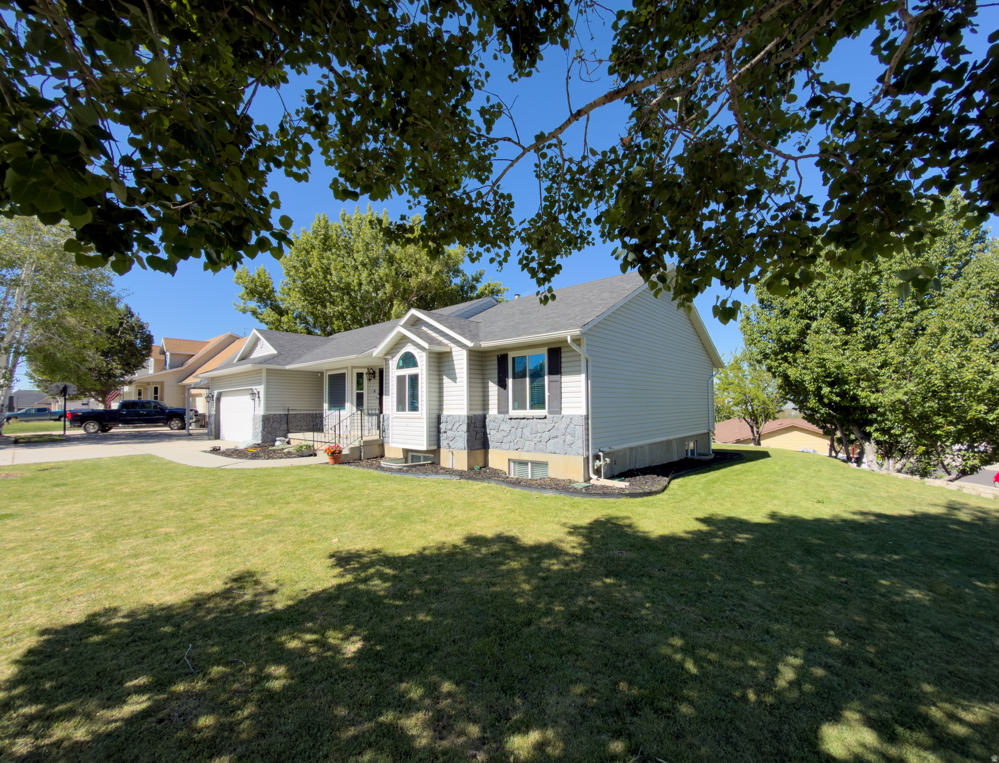 HERITAGE HILLS - Residential