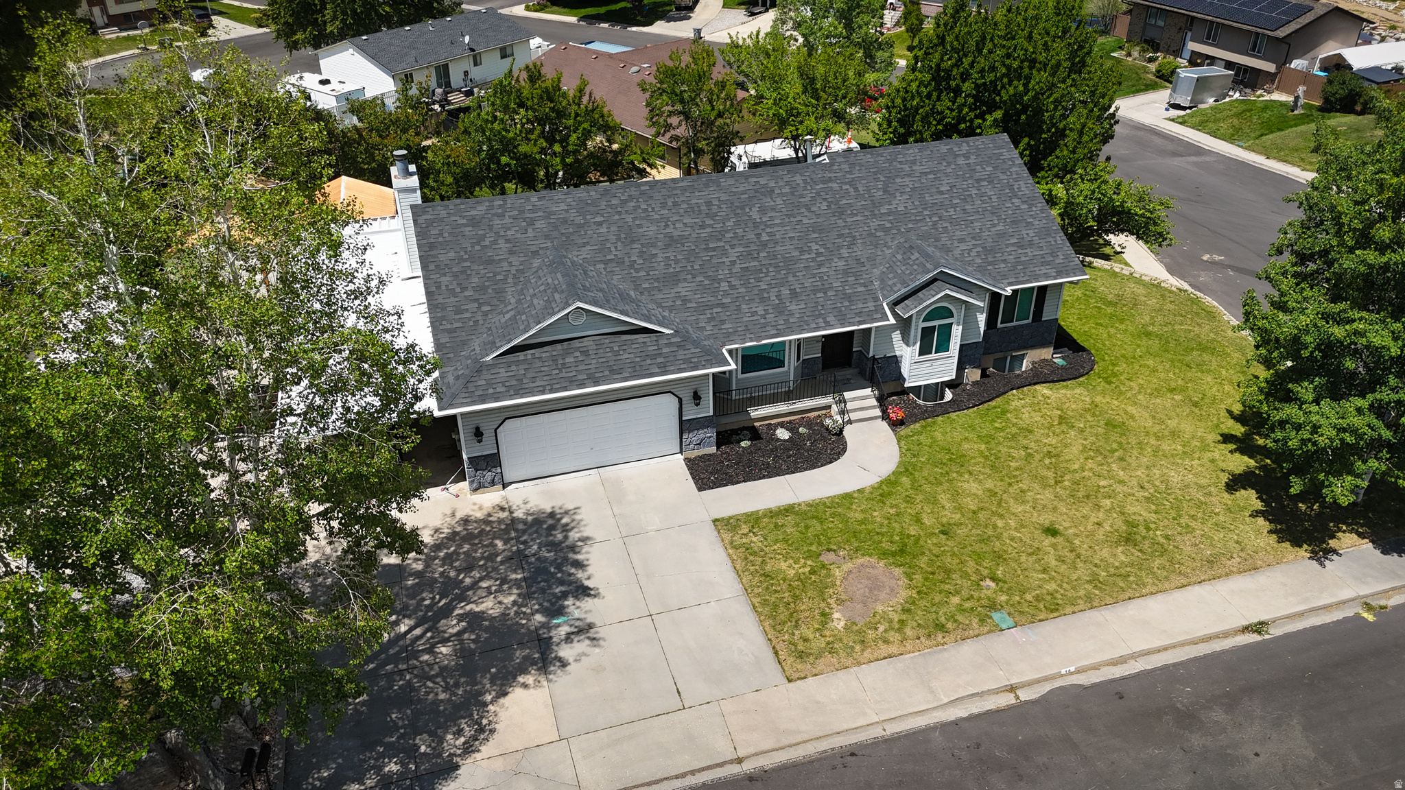 HERITAGE HILLS - Residential