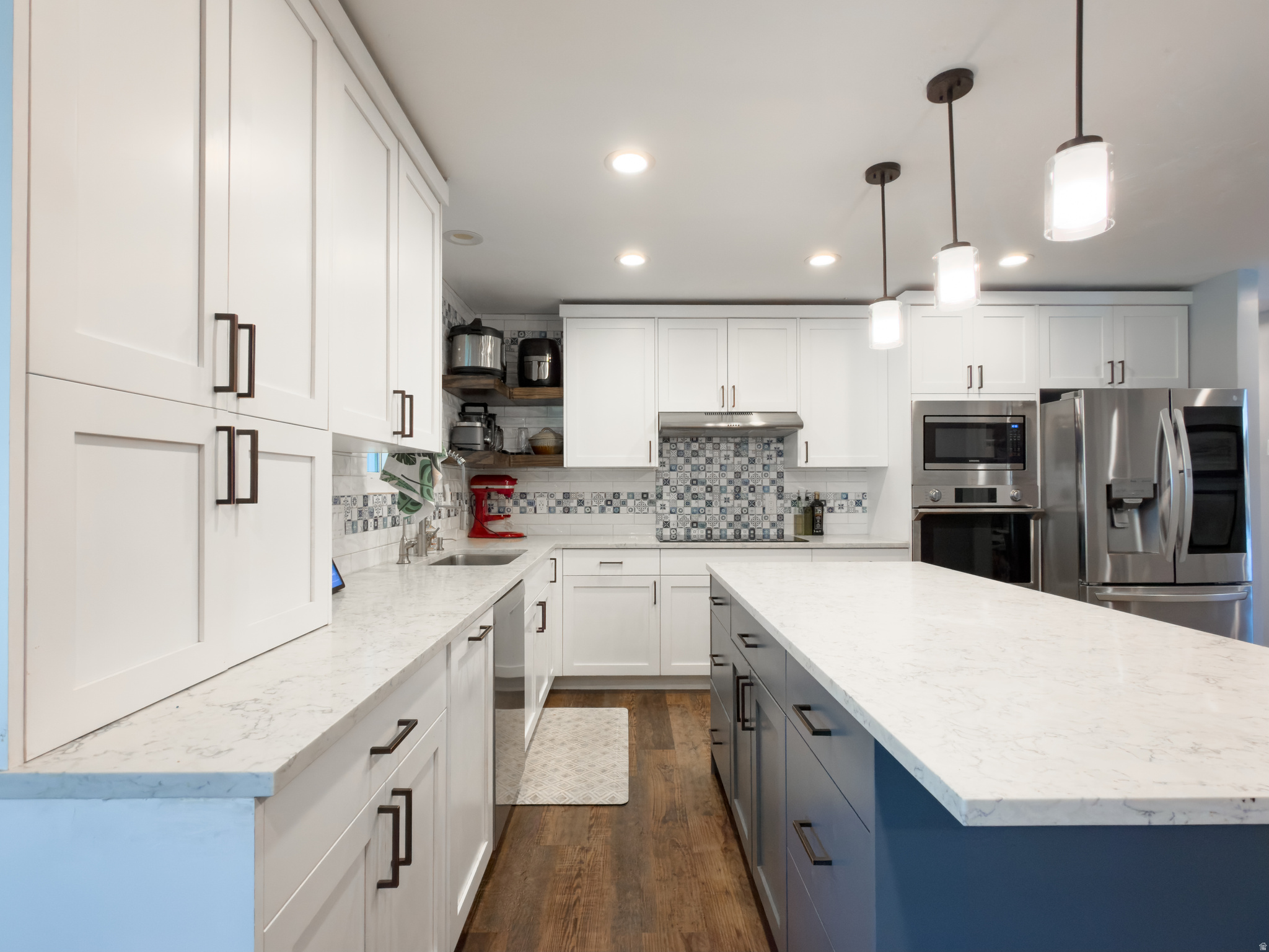 HERITAGE HILLS - Residential