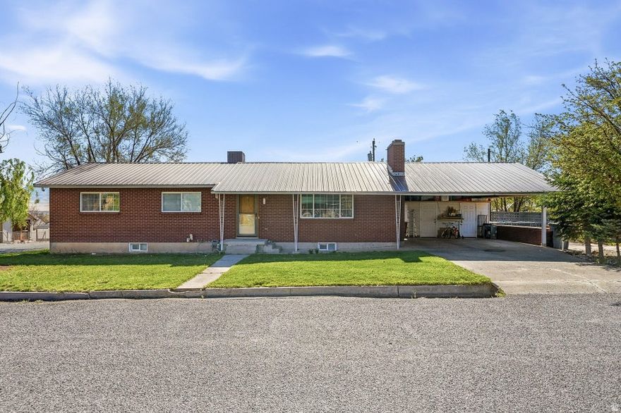 Discover this beautifully remodeled 4-bedroom, 3-bathroom home located on a desirable corner lot in Milford. Thoughtfully updated throughout, this home offers a perfect blend of modern comfort and lasting durability. The spacious layout provides plenty of room for living, entertaining, and relaxing. Enjoy peace of mind with a low-maintenance metal roof and energy-efficient solar panels, helping to keep utility costs down. The property's corner location offers added privacy, extra parking potential, and great curb appeal. Whether you're looking for space, style, or sustainability, this move-in-ready home checks all the boxes. Don't miss the opportunity to make this stunning property yours!