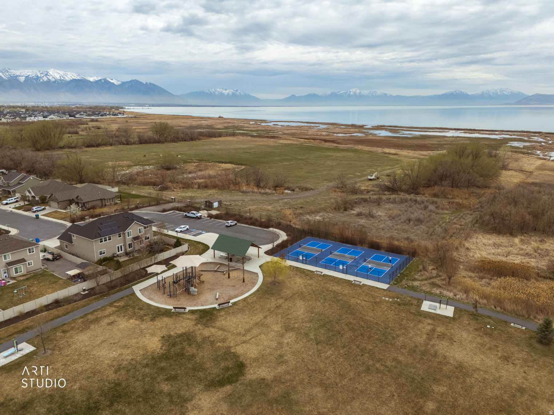 SPRING CREEK RANCH - Residential