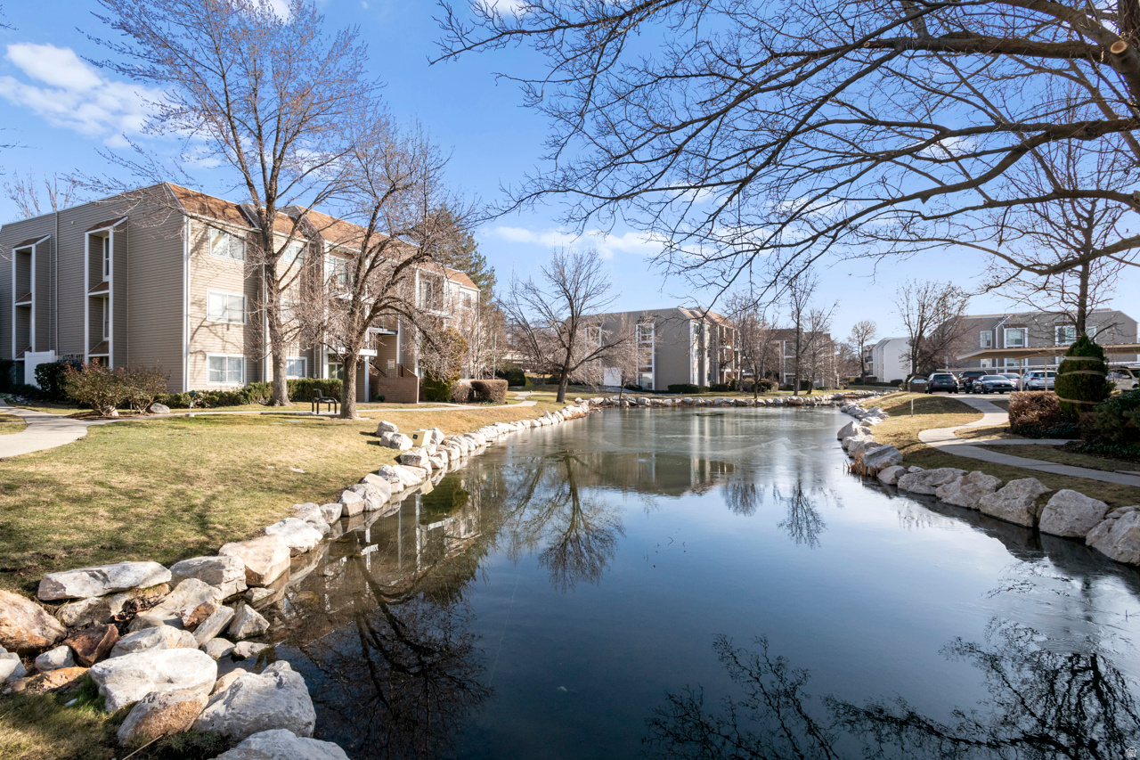 QUAILBROOK EAST - Residential