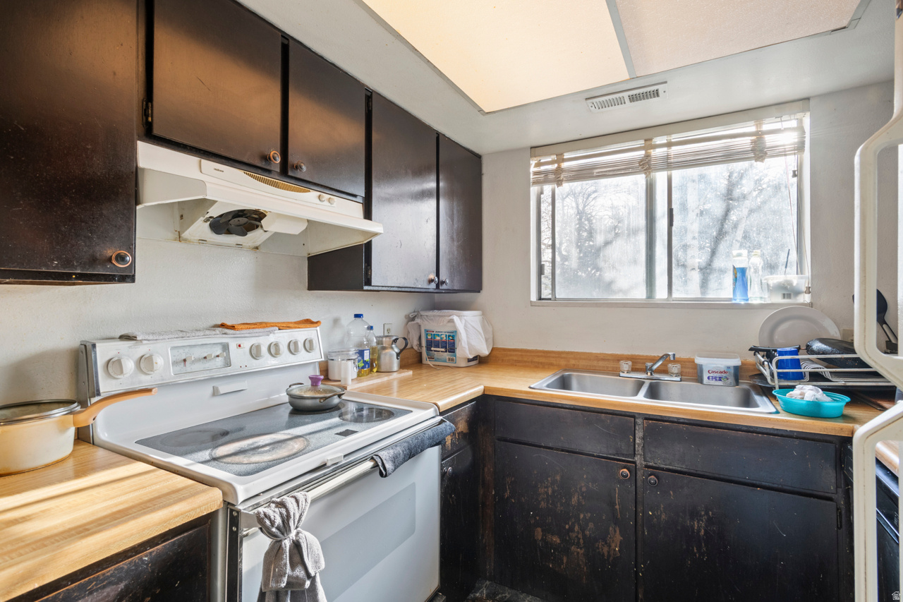 QUAILBROOK EAST - Residential