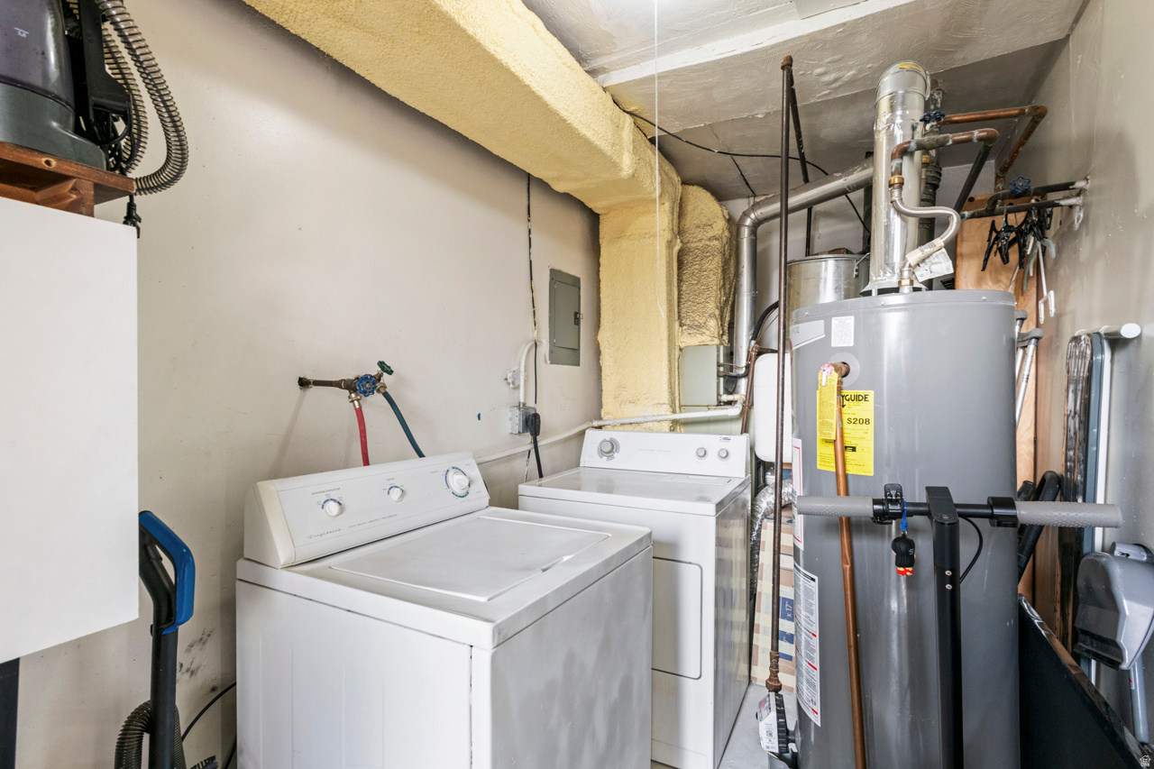 QUAILBROOK EAST - Residential