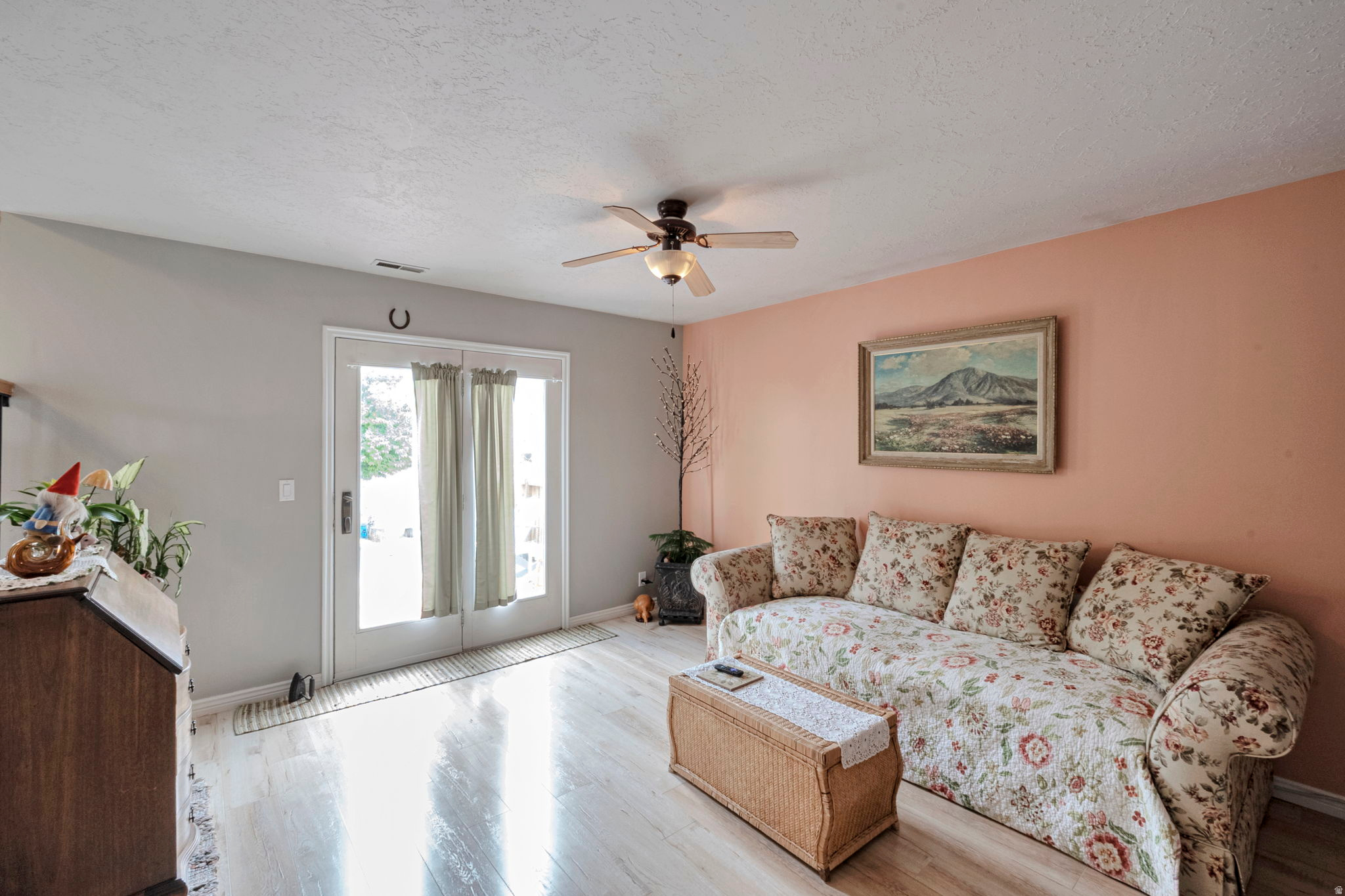 RIVER RIDGE - Residential
