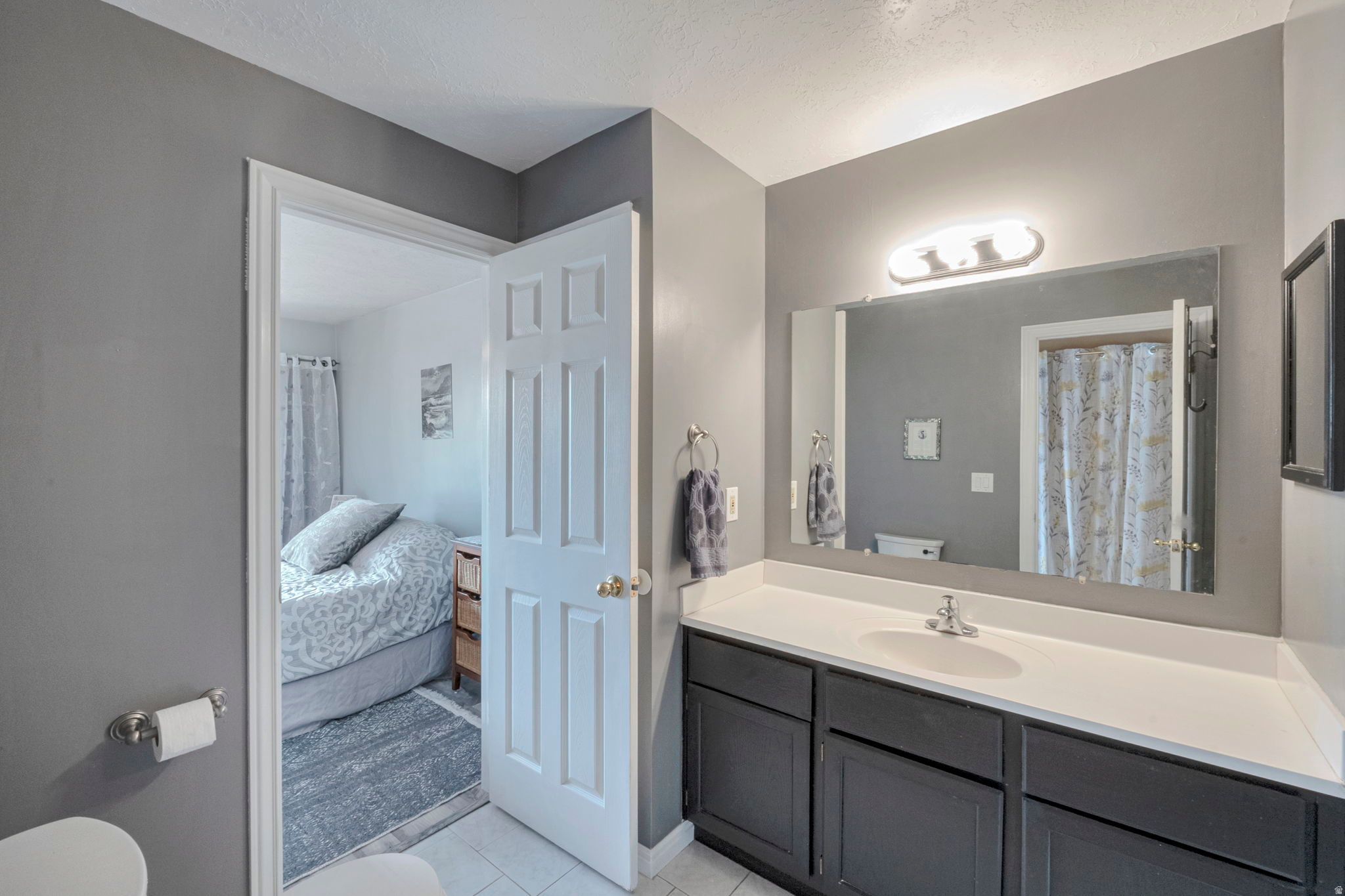 RIVER RIDGE - Residential