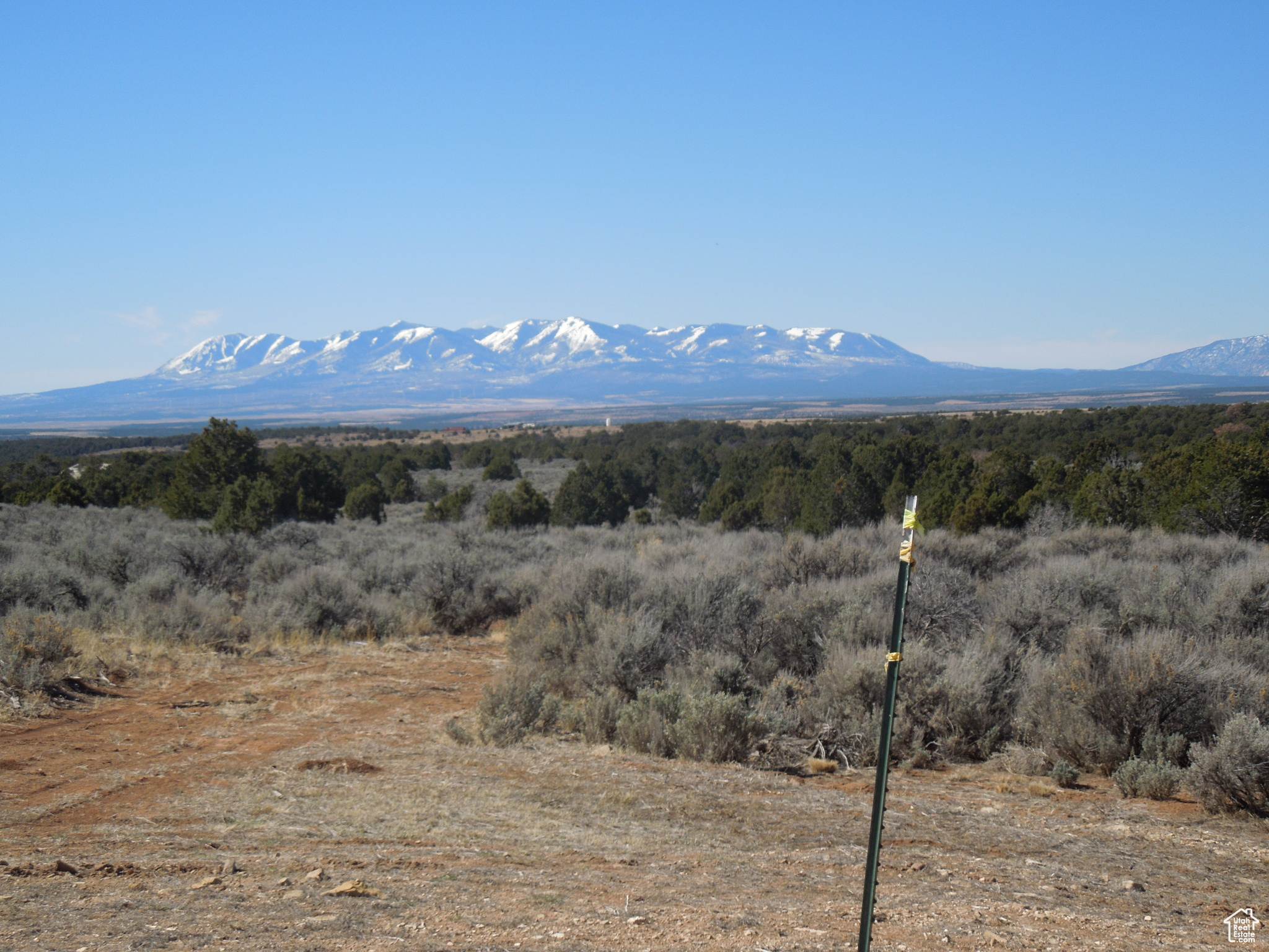 SUNRISE COUNTRY - Land