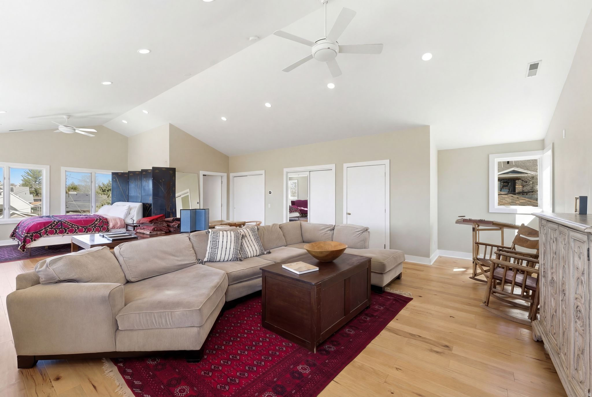 AVENUES - Residential