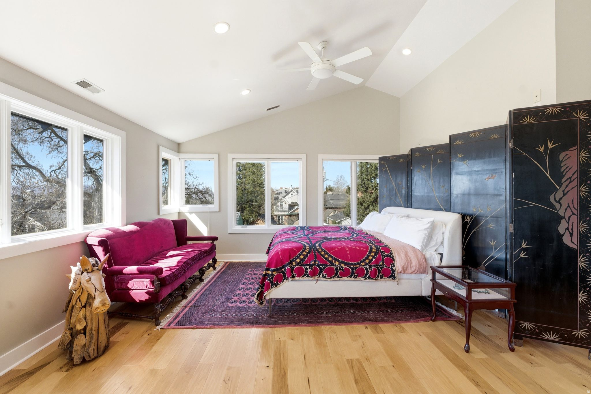 AVENUES - Residential