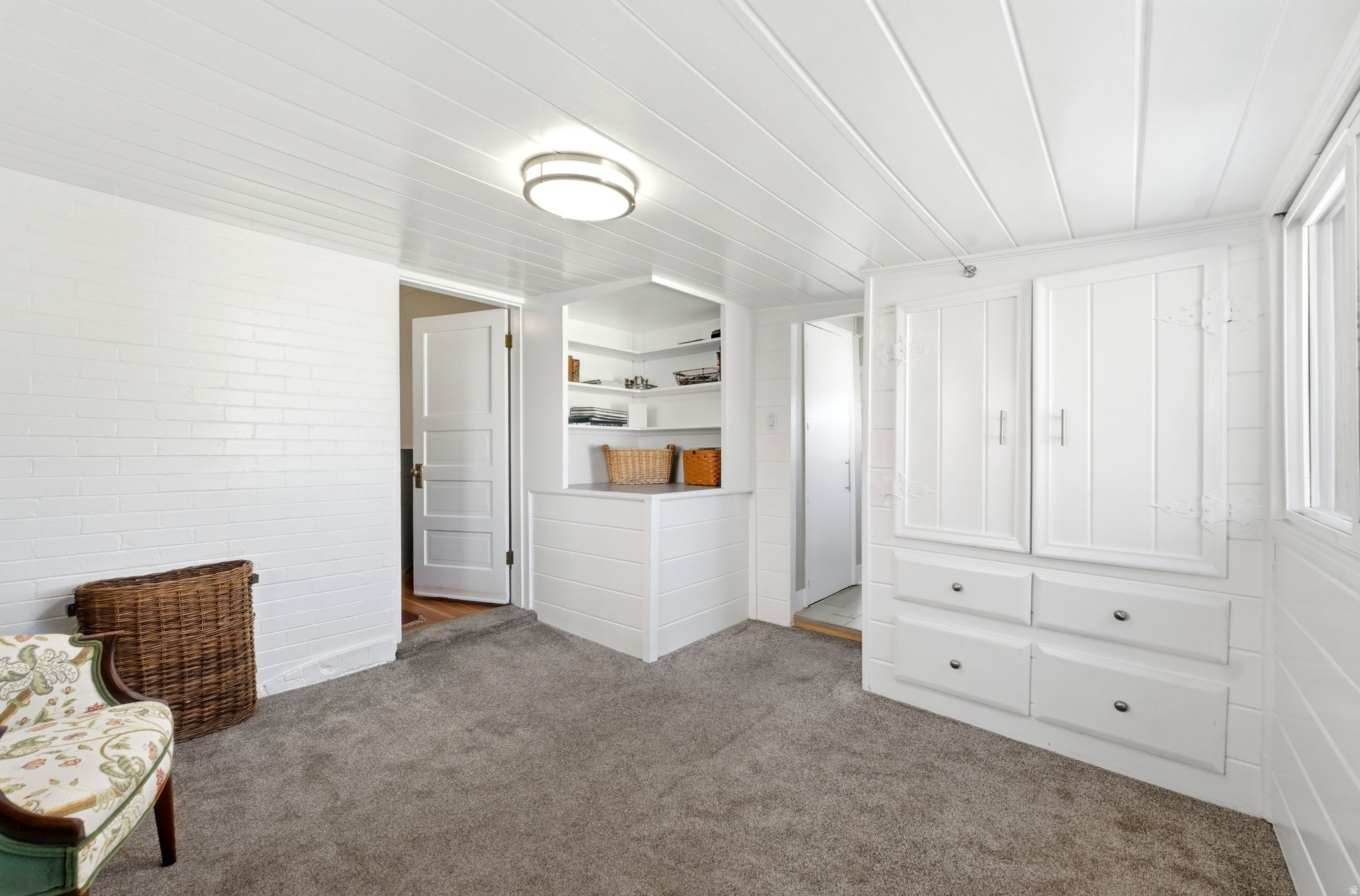 AVENUES - Residential