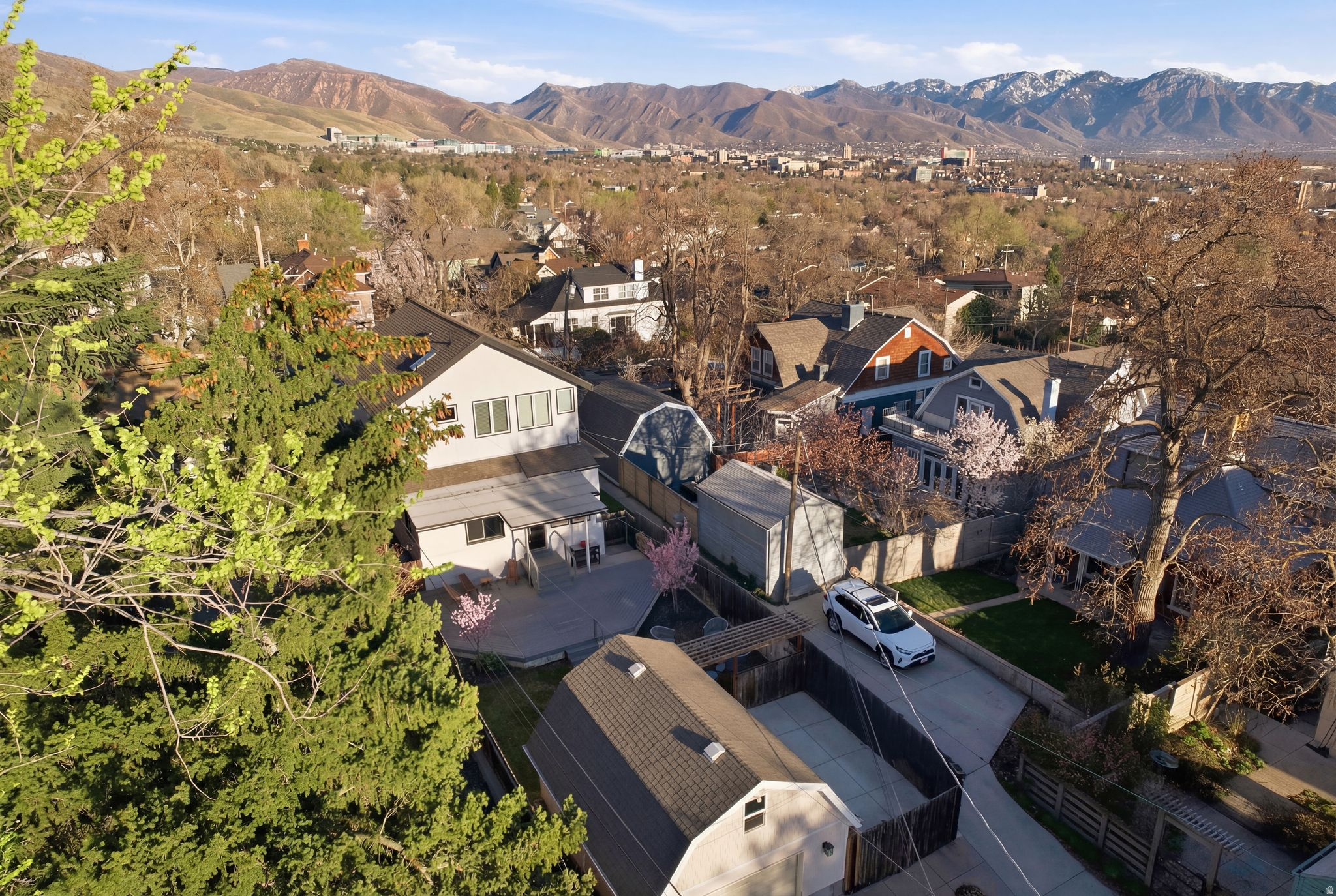 AVENUES - Residential