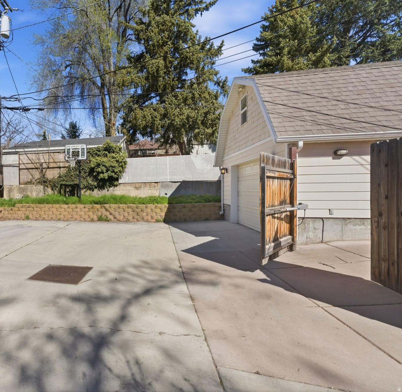 AVENUES - Residential