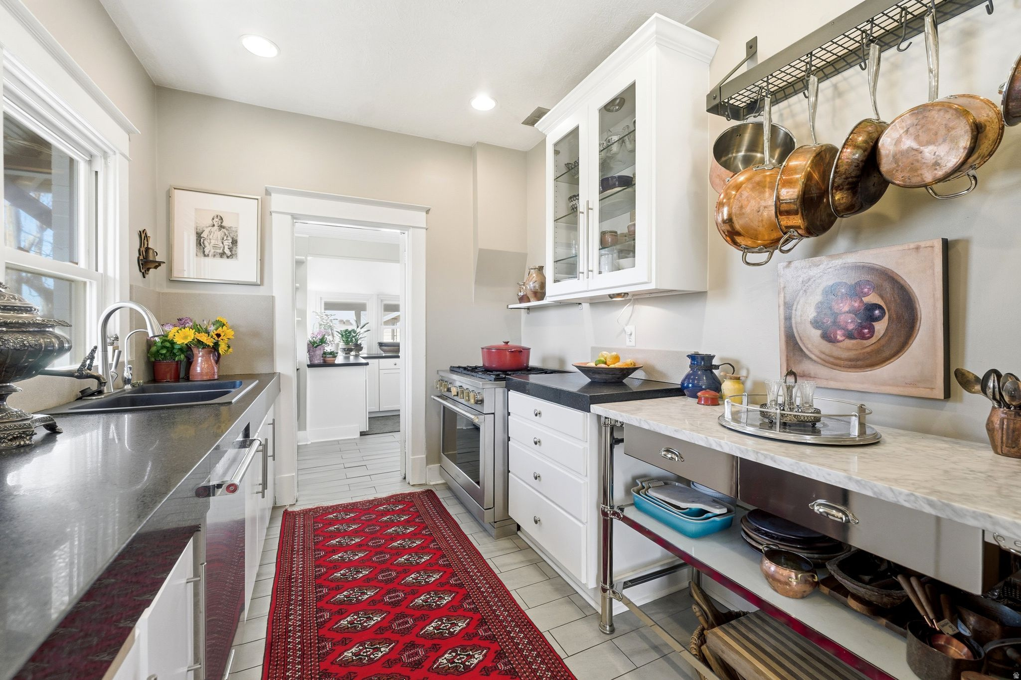 AVENUES - Residential