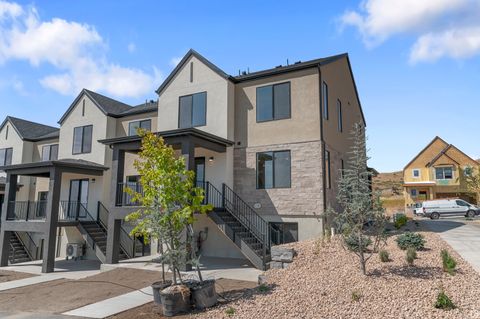 Tiny photo for 210 E GLENCOE DR #1060, Lehi, UT 84048 (MLS # 2141668)