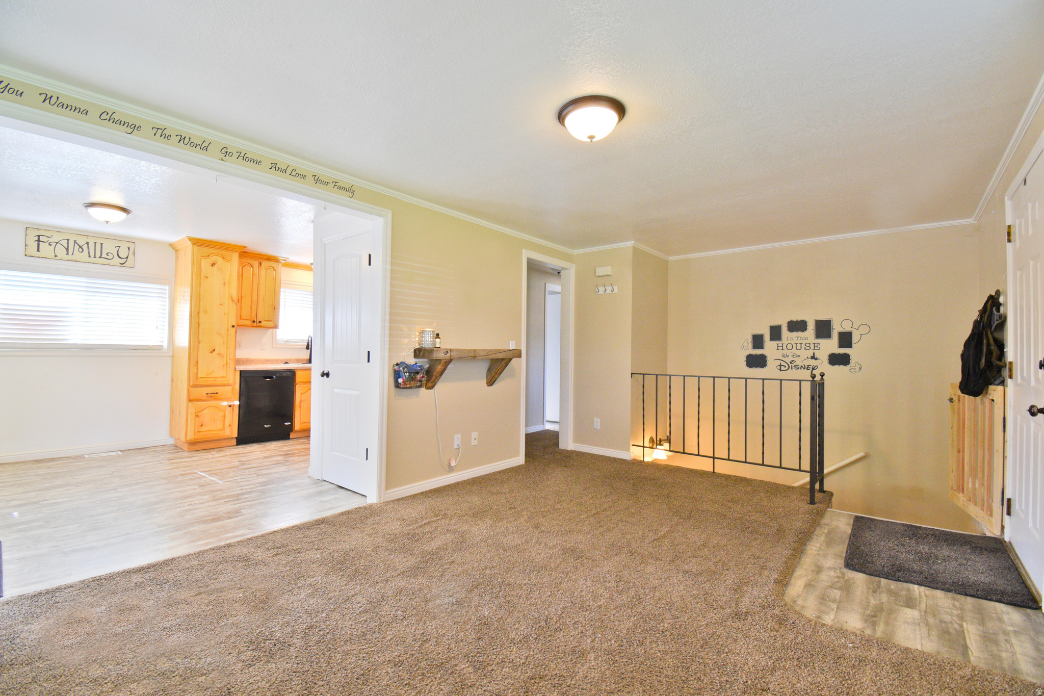 COUNTRY ROAD HAVEN - Residential