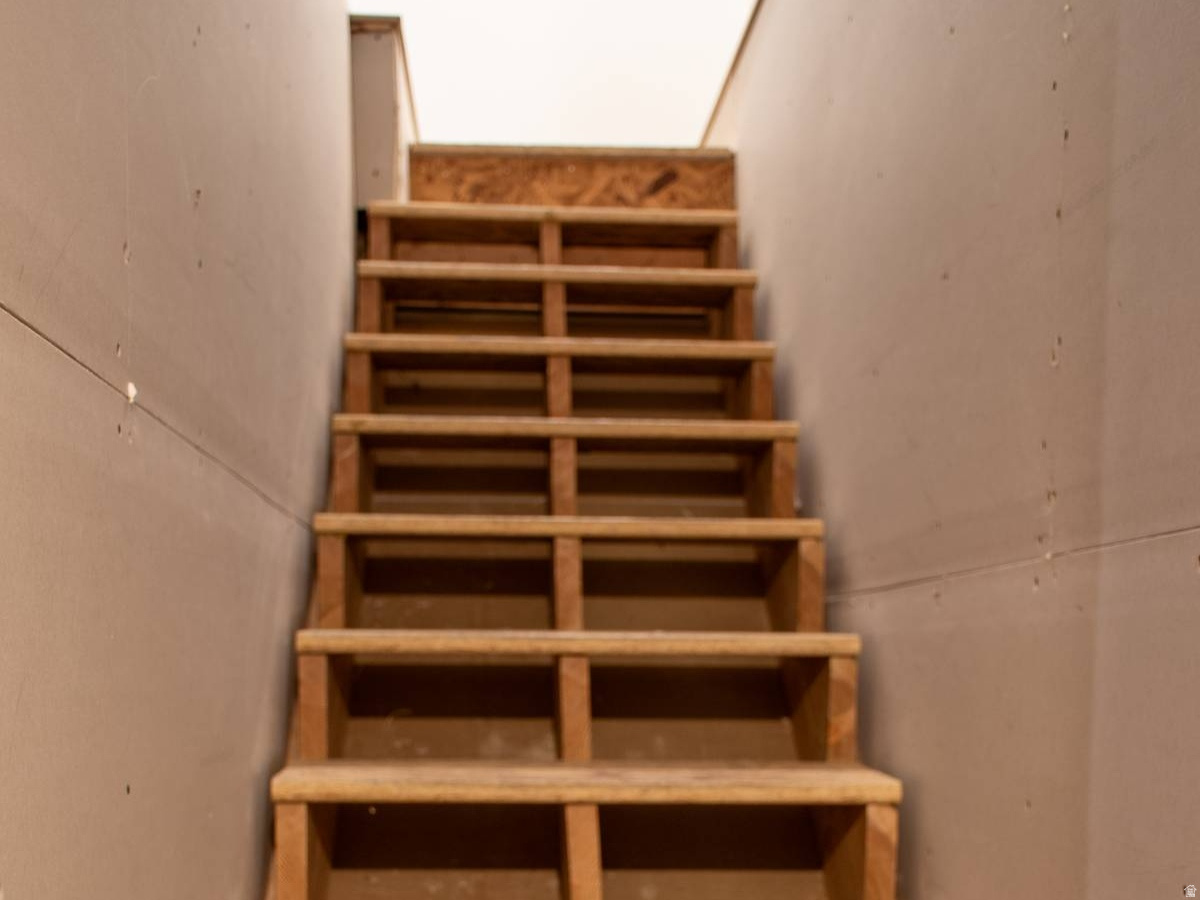 NORTHSHORE - Residential