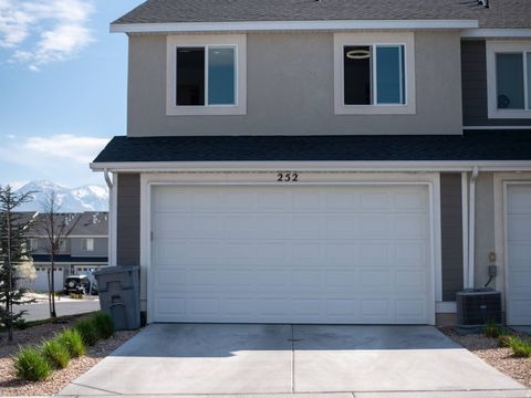Tiny photo for 252 N SALTY LN, Saratoga Springs, UT 84045 (MLS # 2148271)