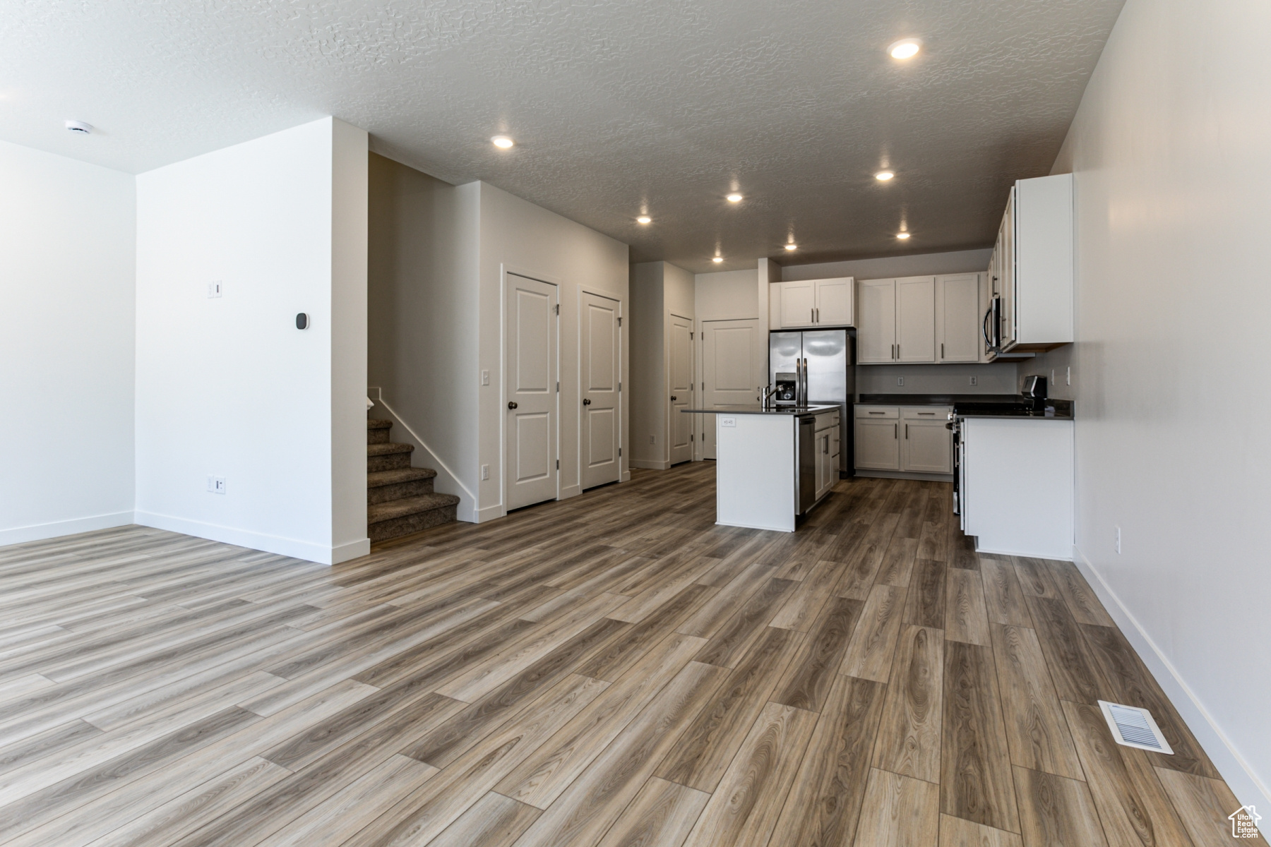 LLENNAR AT JORDANELLE RIDGE - Residential Lease