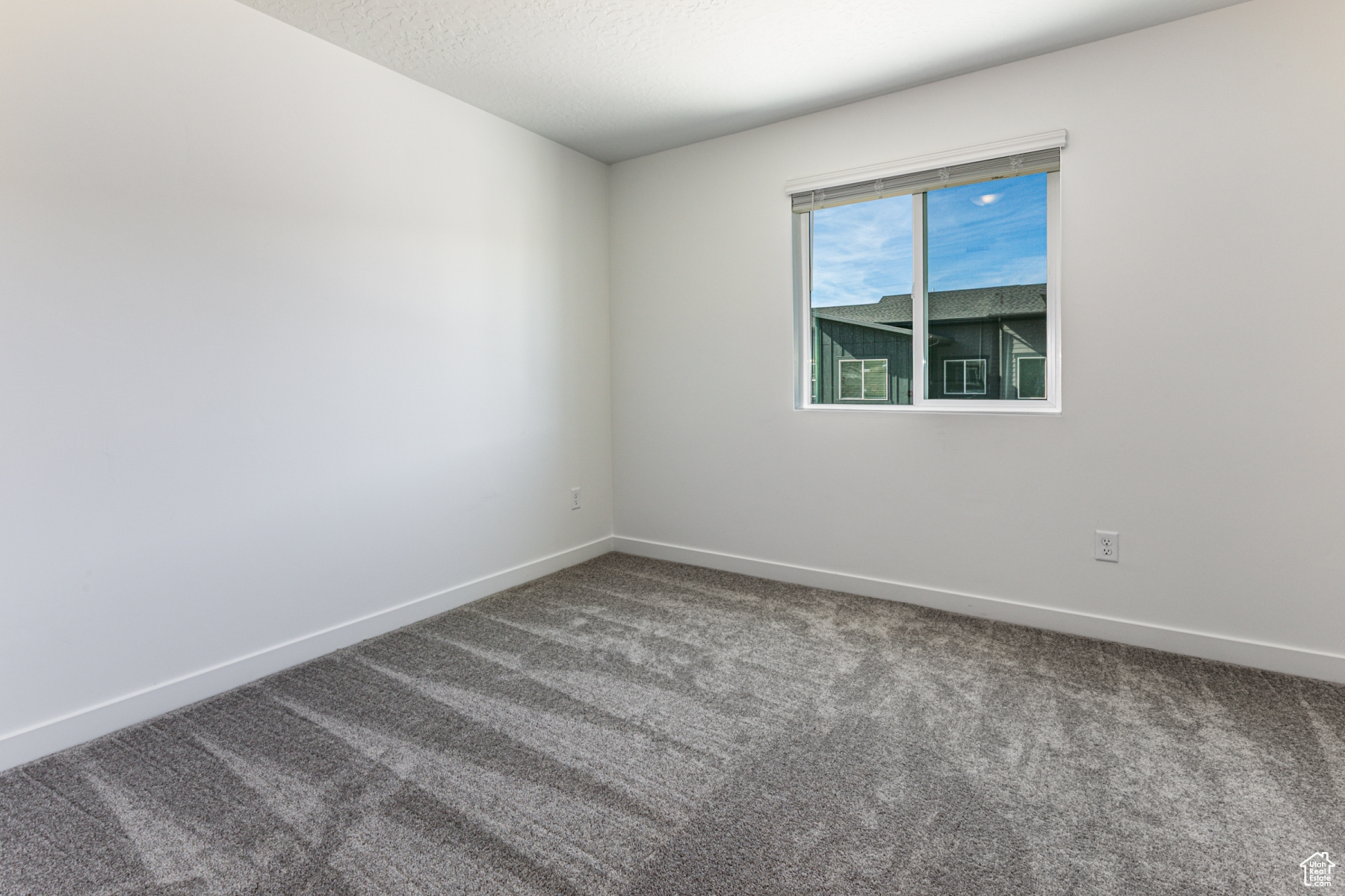 LLENNAR AT JORDANELLE RIDGE - Residential Lease