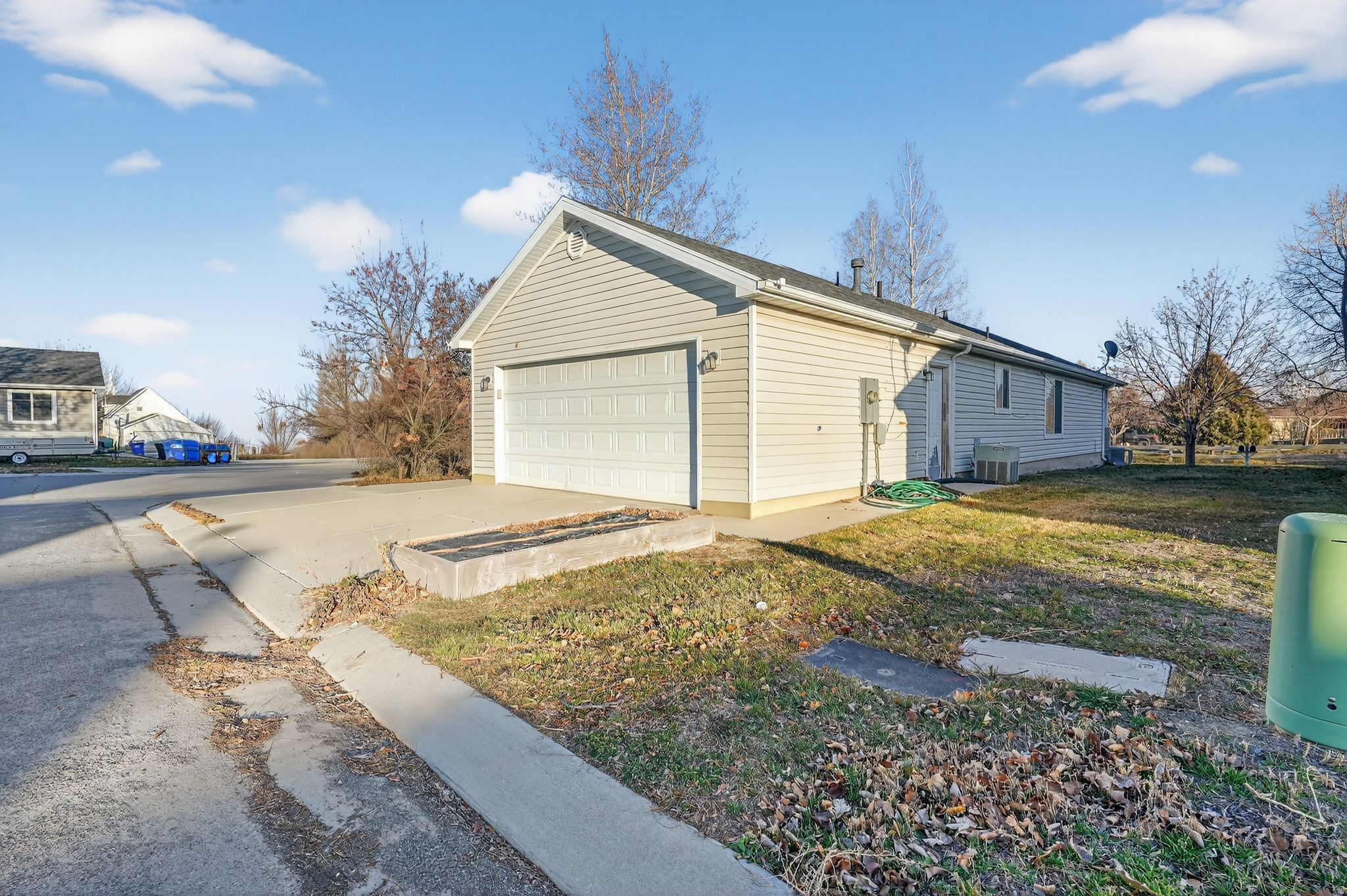 SADDLE ROCK RANCH - Residential