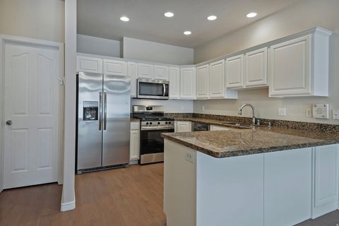 Tiny photo for 1364 E OLD MAPLE CT S, Salt Lake City, UT 84117 (MLS # 2146510)