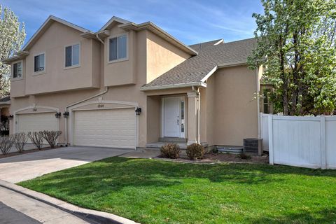 Tiny photo for 1364 E OLD MAPLE CT S, Salt Lake City, UT 84117 (MLS # 2146510)