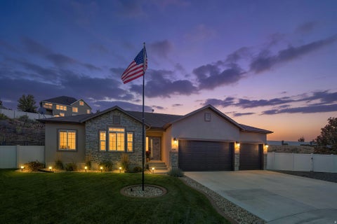 Tiny photo for 526 SUNSET DR, Santaquin, UT 84655 (MLS # 2186728)