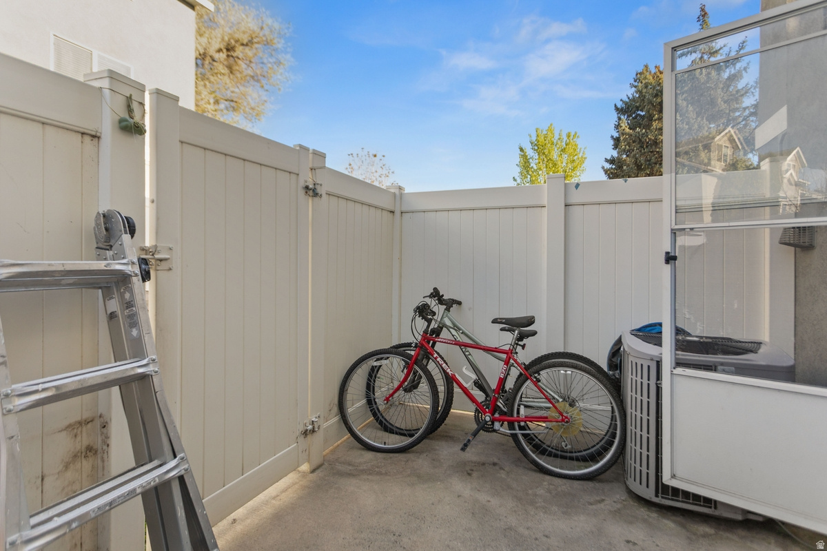 WINGATE VILLAGE - Residential