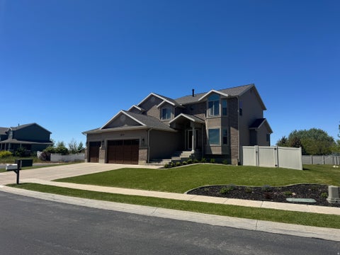 Tiny photo for 5577 S 4650 W, Hooper, UT 84315 (MLS # 2159811)