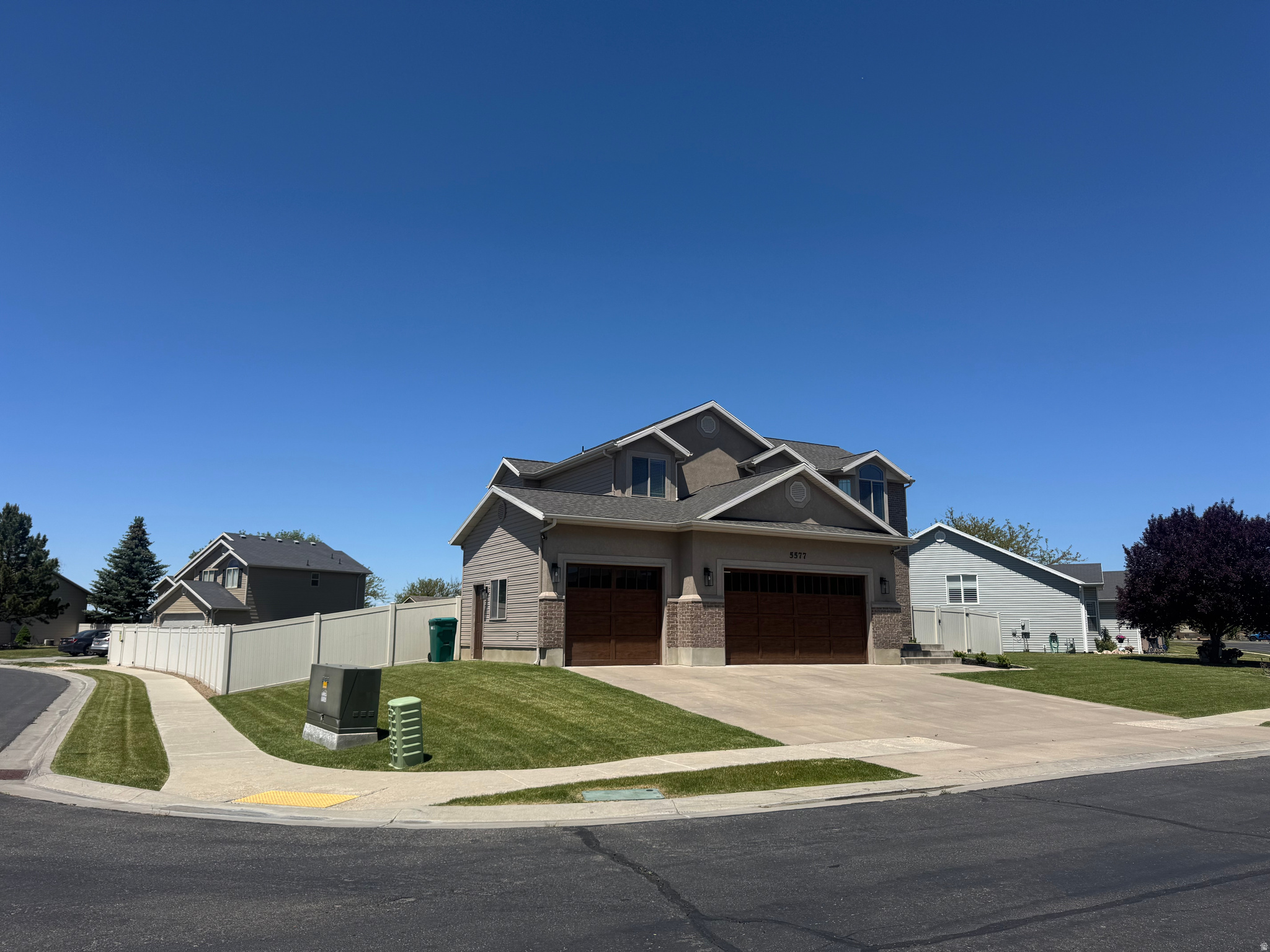 FREEDOM ESTATES - Residential