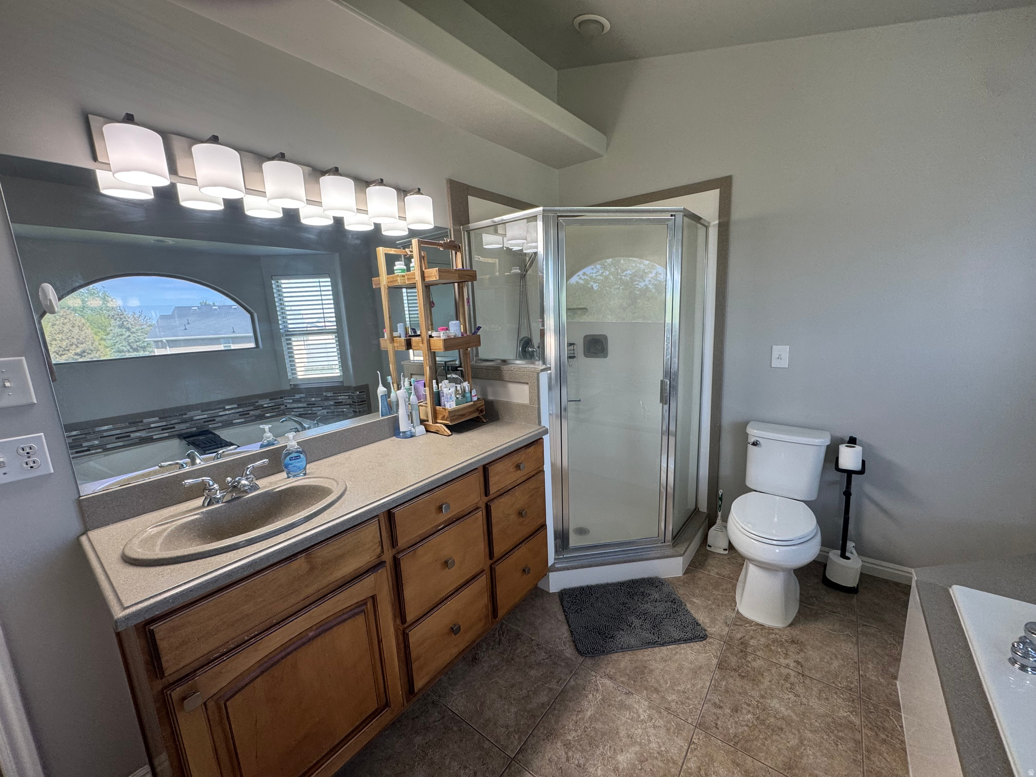 FREEDOM ESTATES - Residential