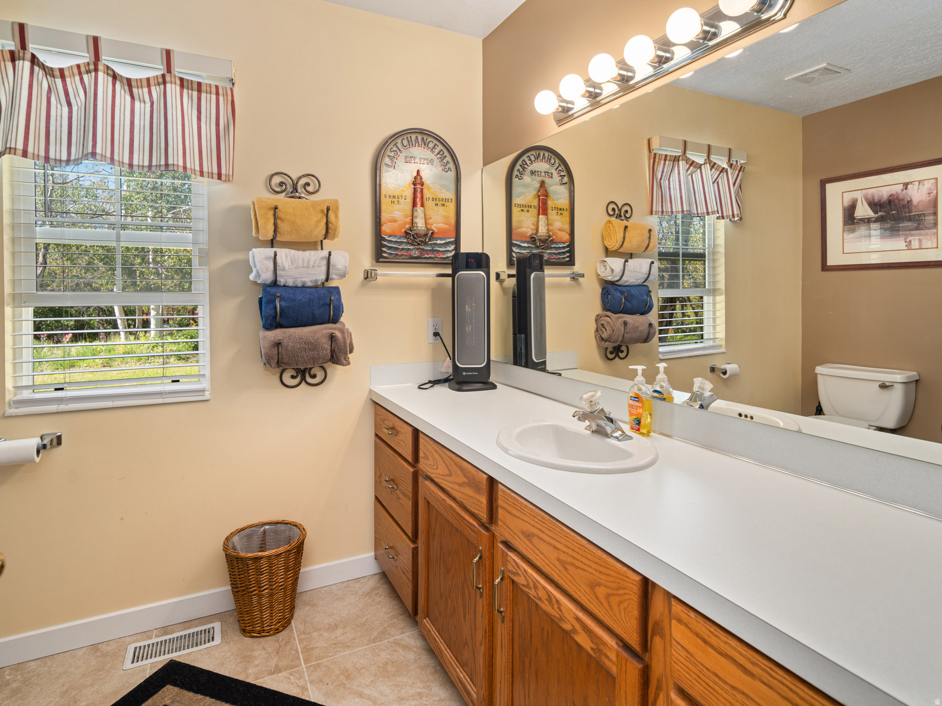 PATIO SPRINGS - Residential