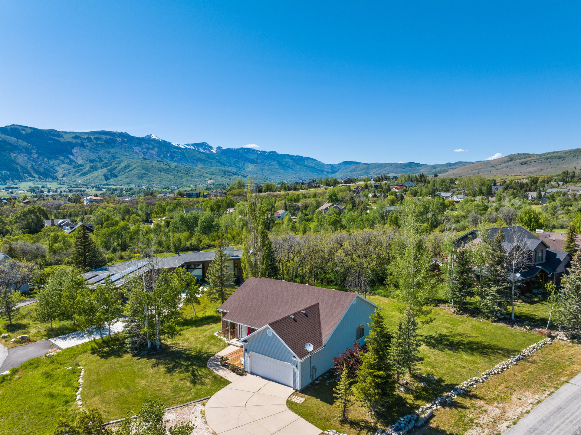 PATIO SPRINGS - Residential