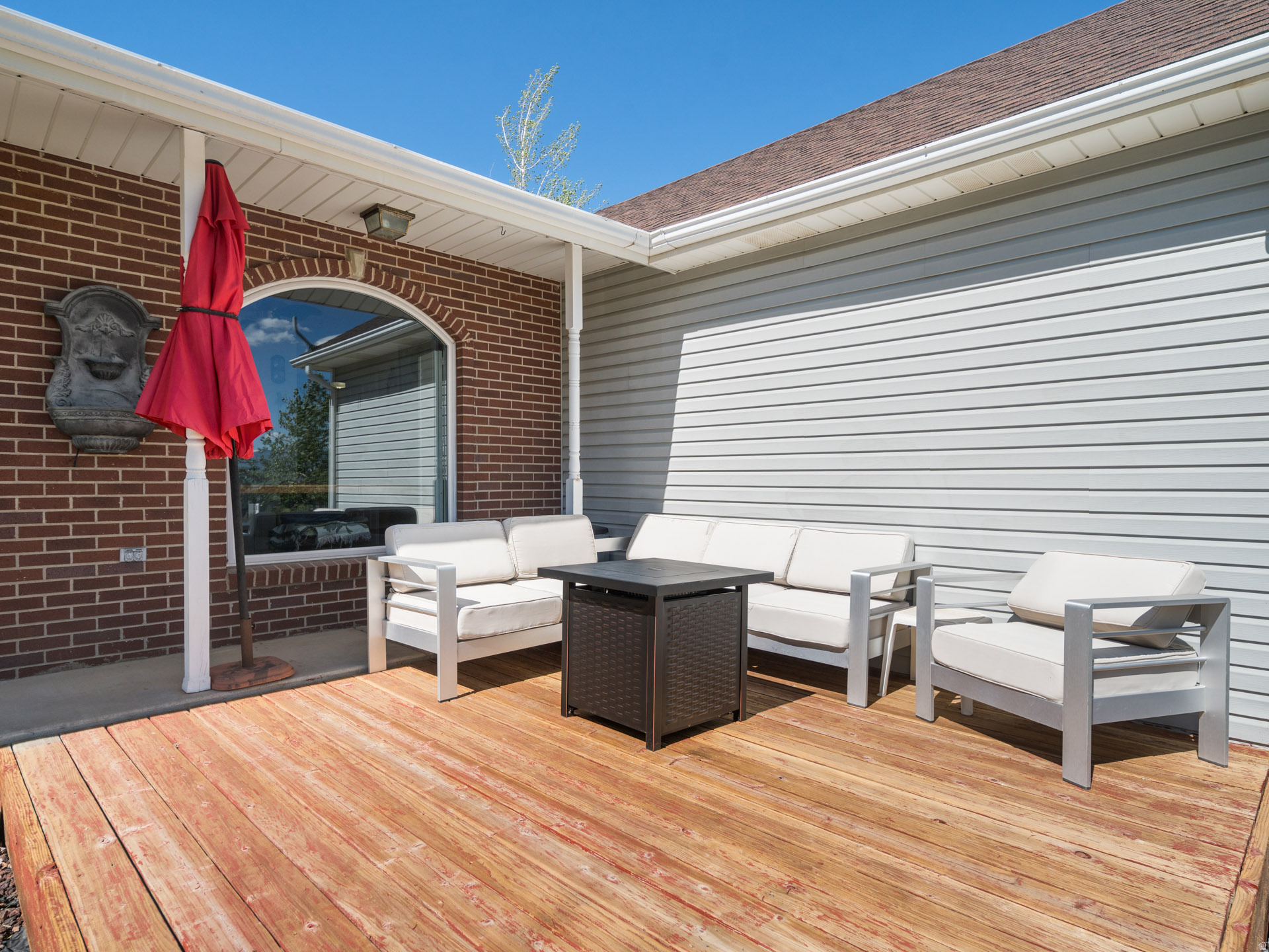 PATIO SPRINGS - Residential