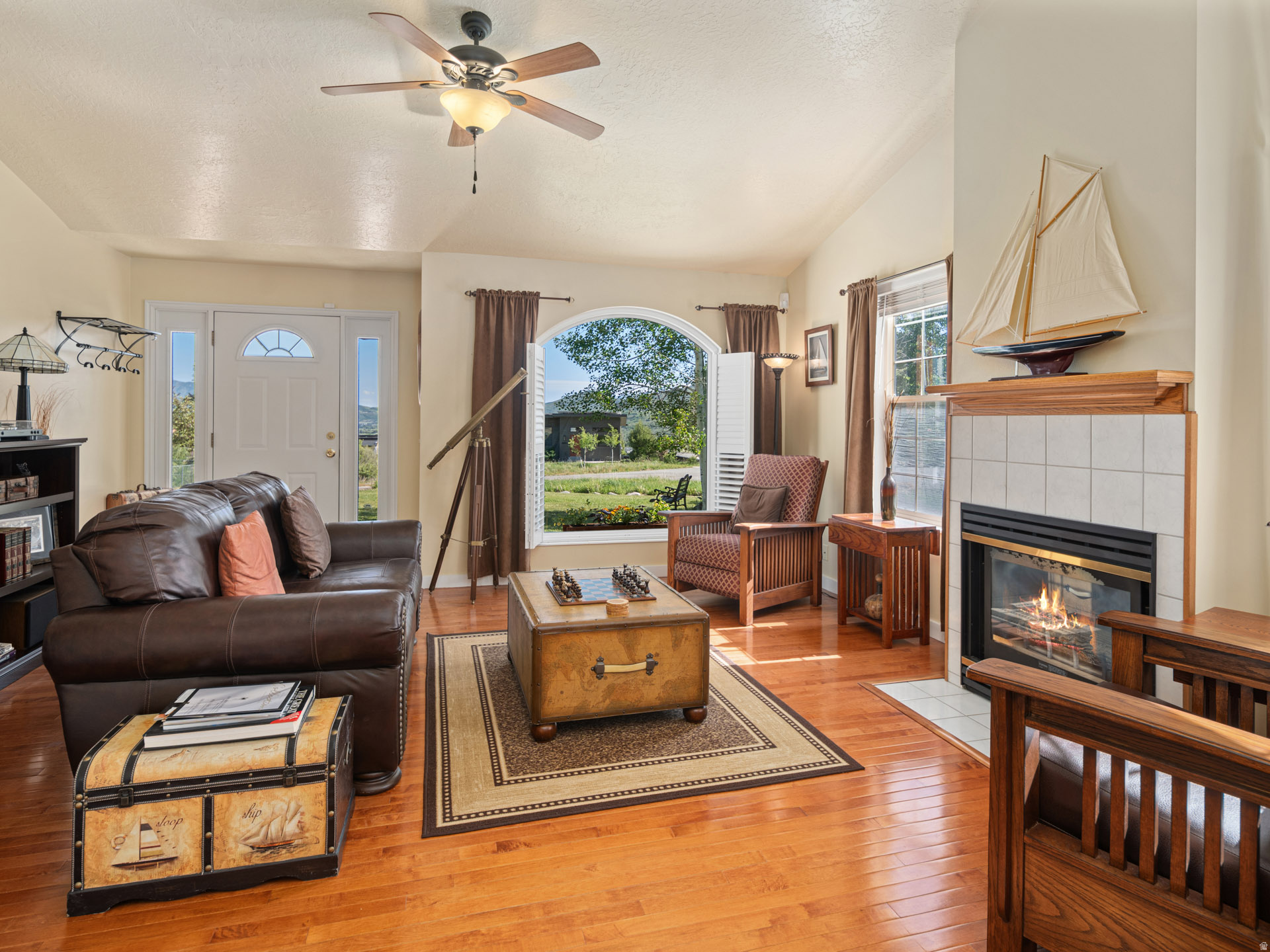 PATIO SPRINGS - Residential