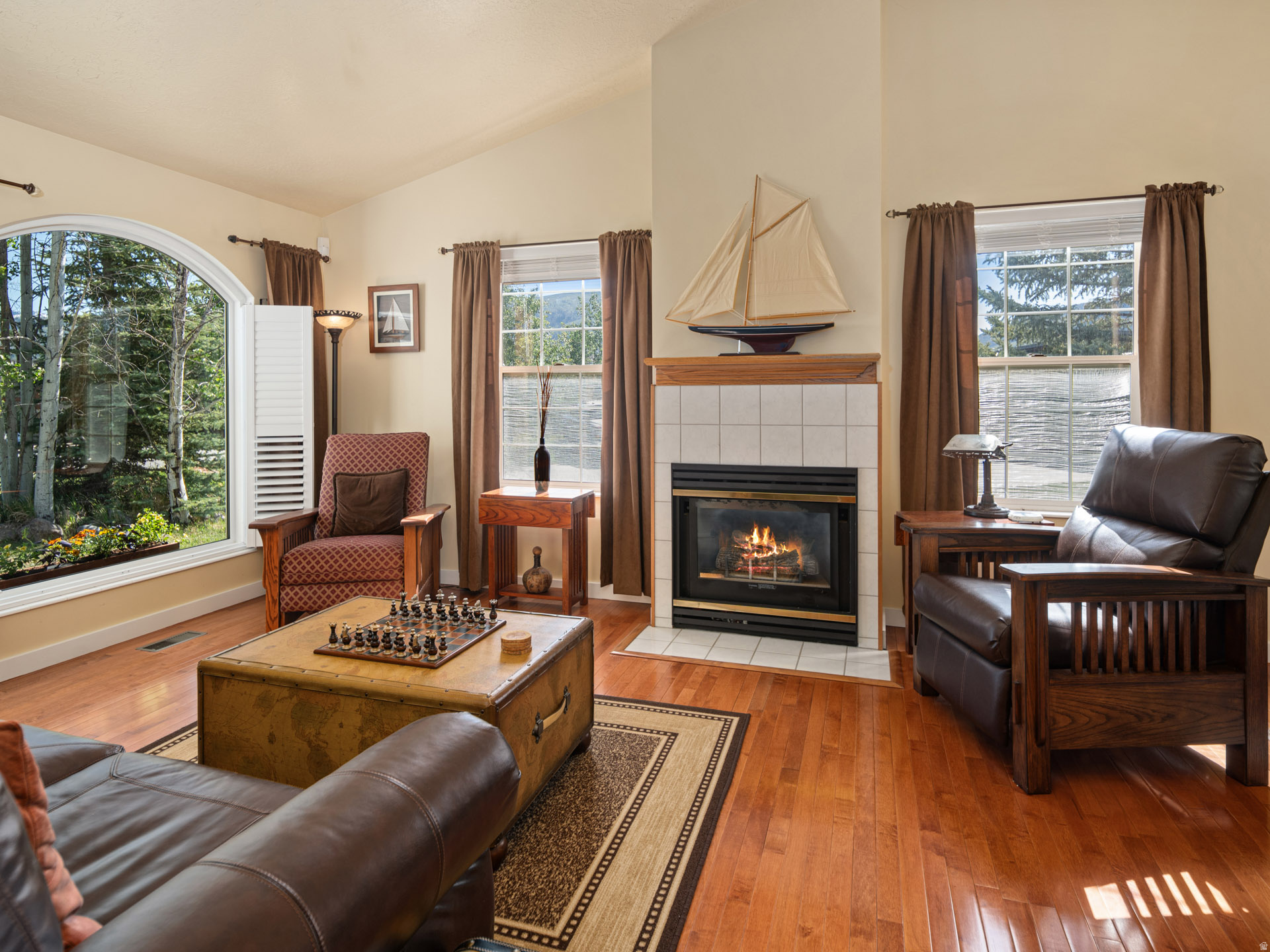 PATIO SPRINGS - Residential