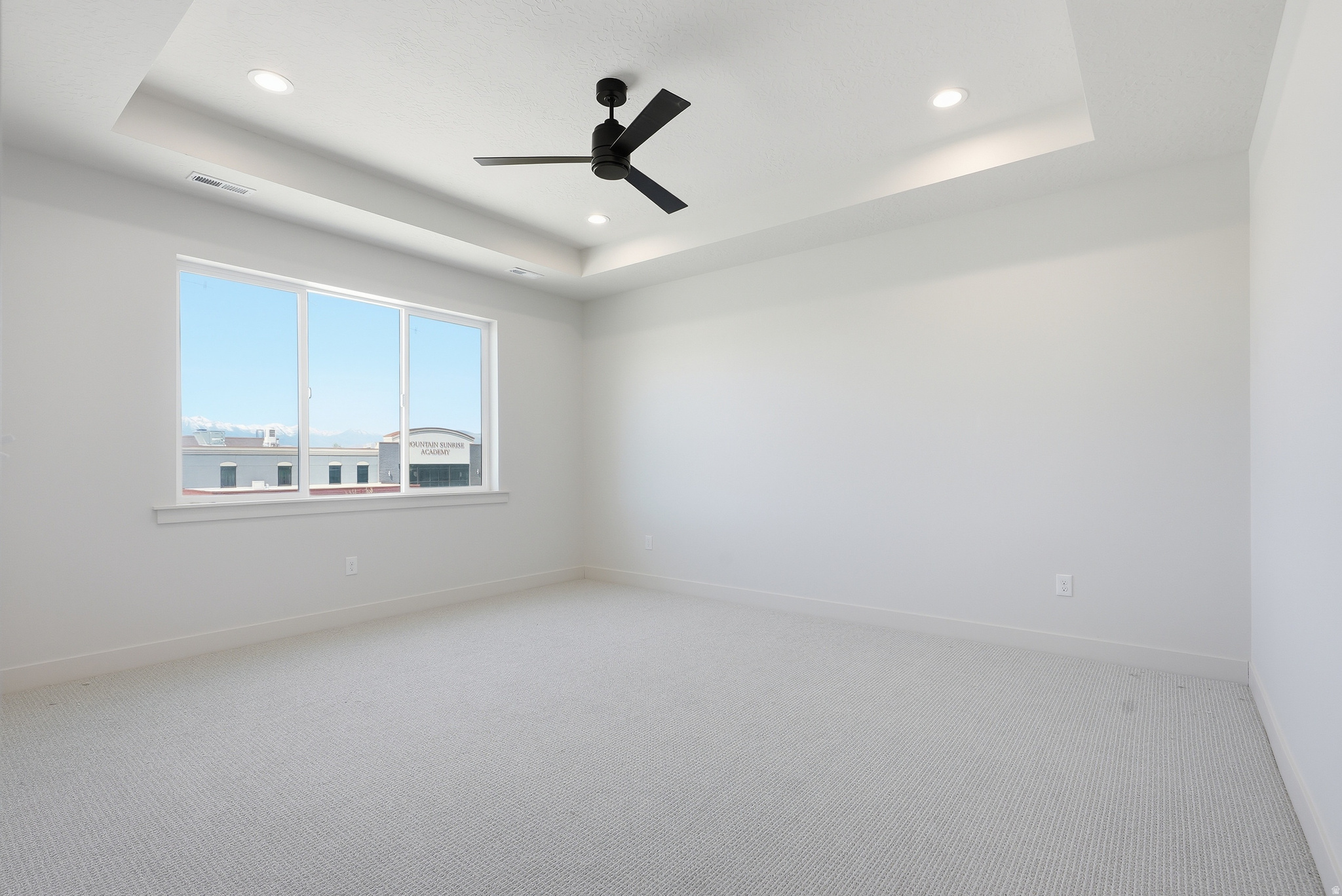 FREEDOM VIEW COVE - Residential