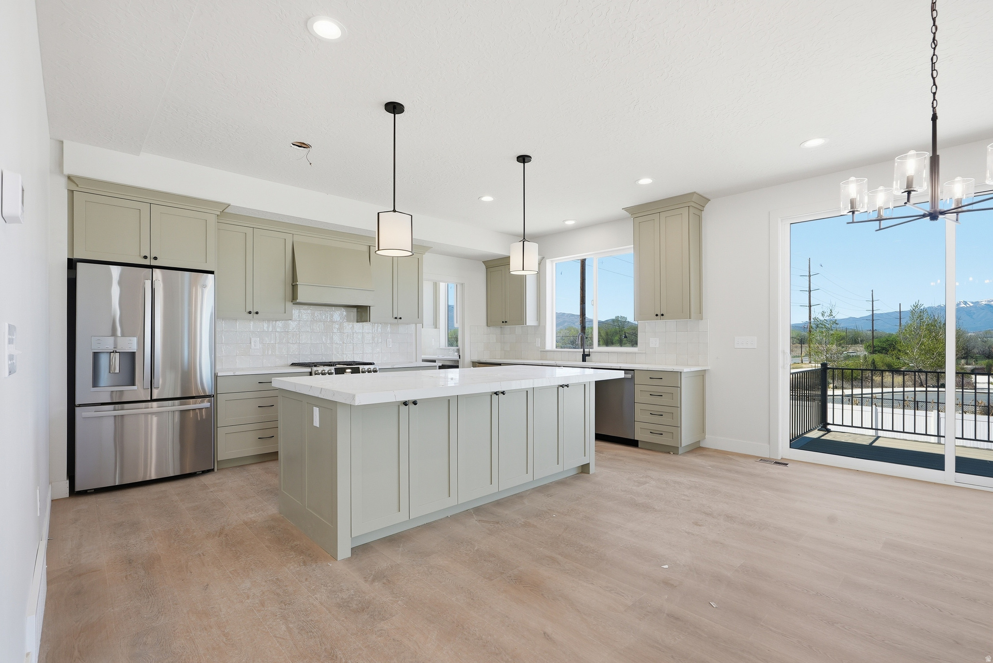 FREEDOM VIEW COVE - Residential