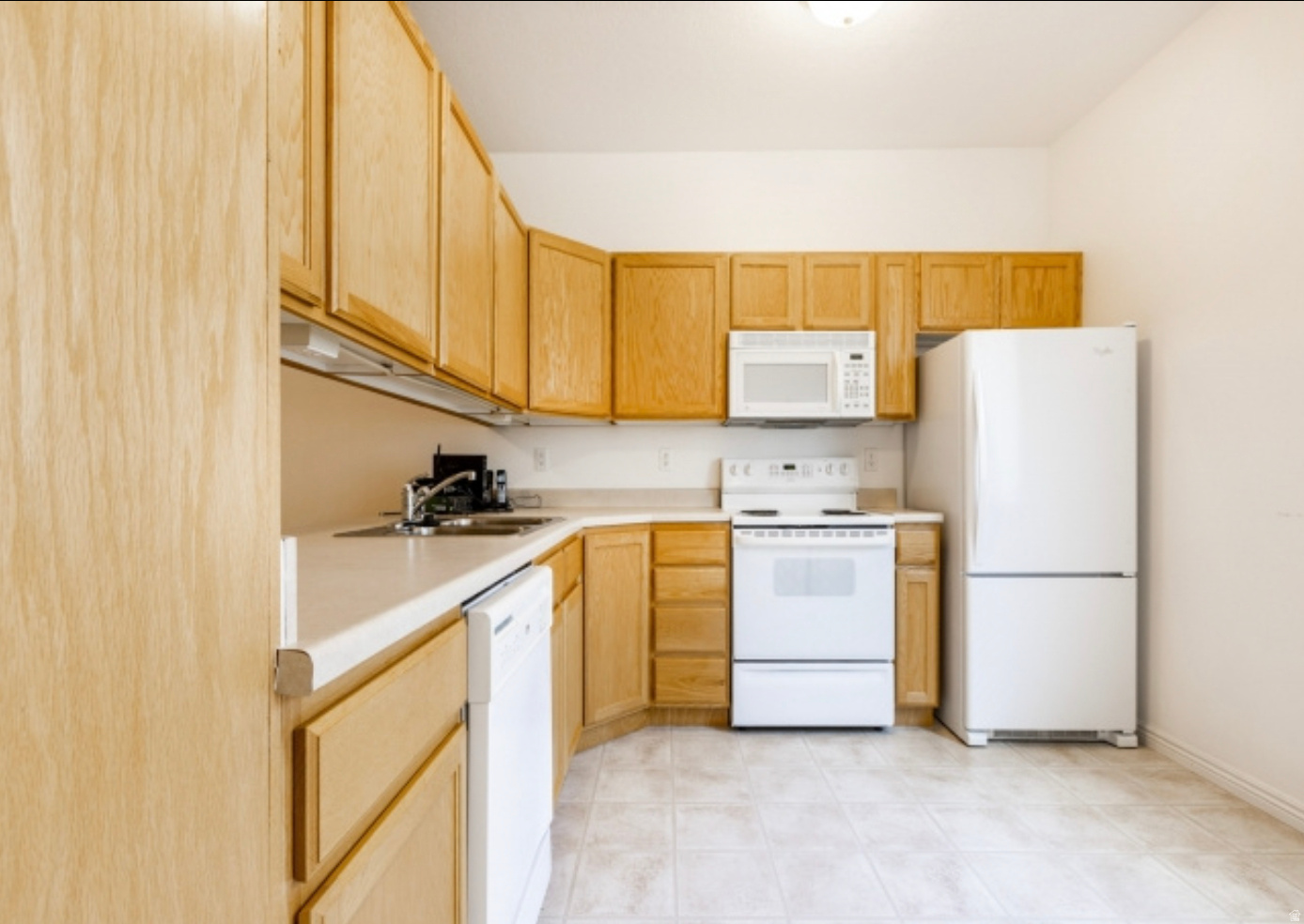 MIRA VISTA CONDO - Residential