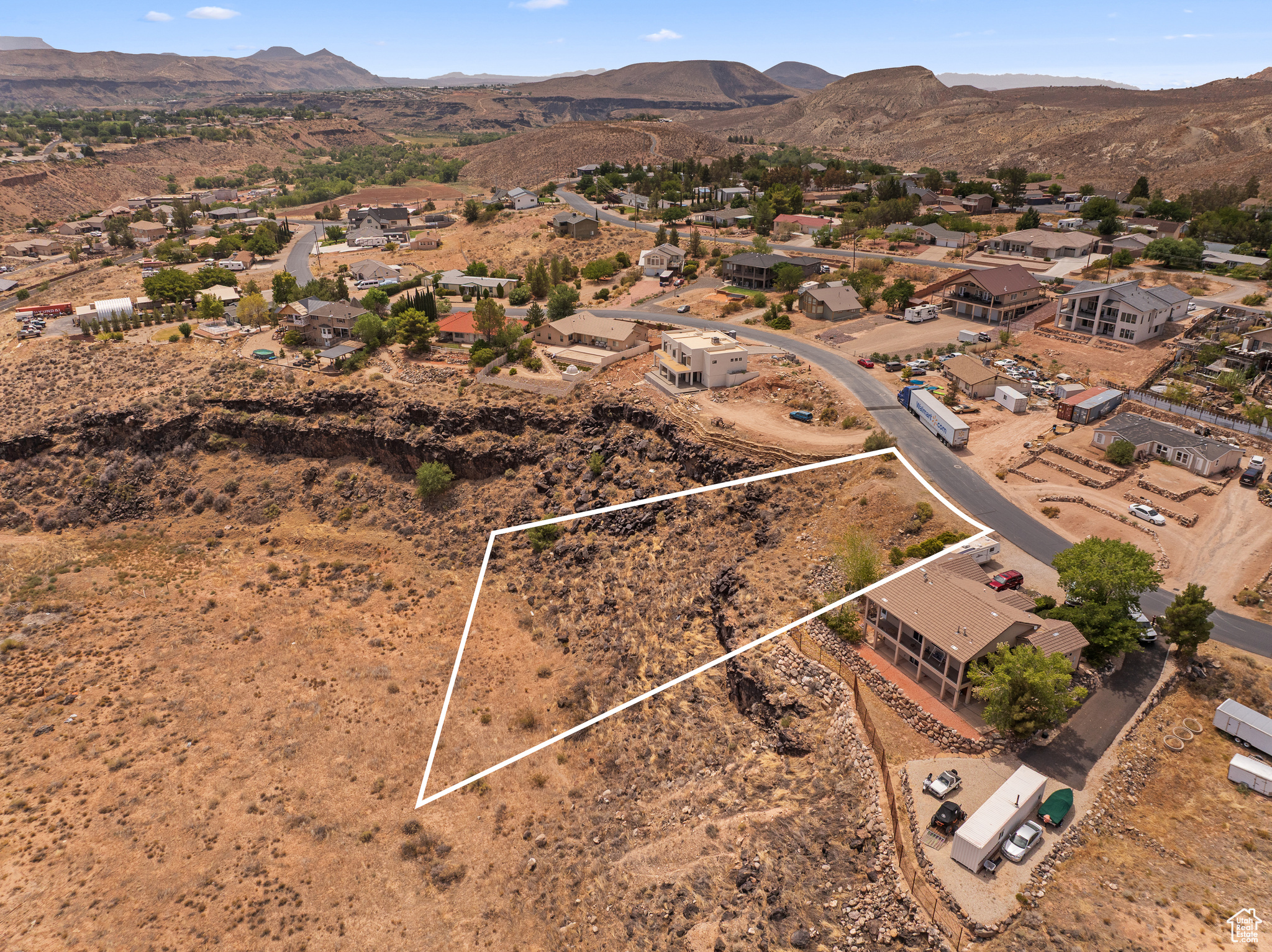 TOQUERVILLE ESTATES - Land