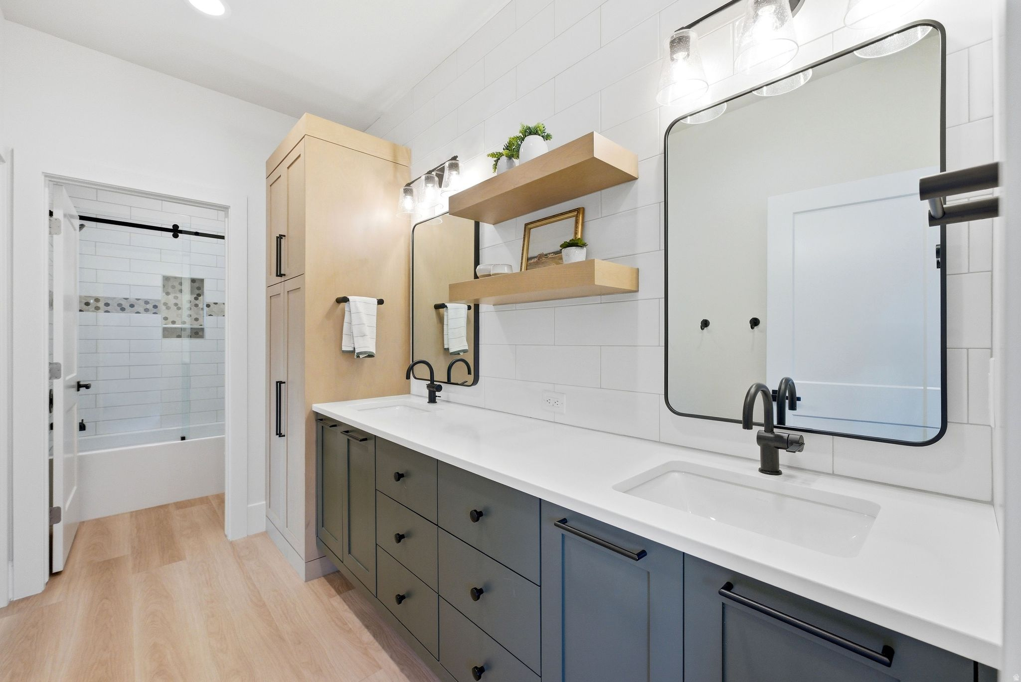 REMUND FARMS - Residential