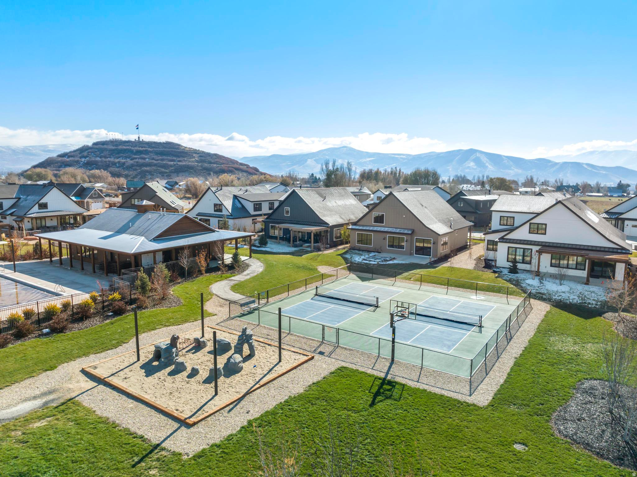 REMUND FARMS - Residential